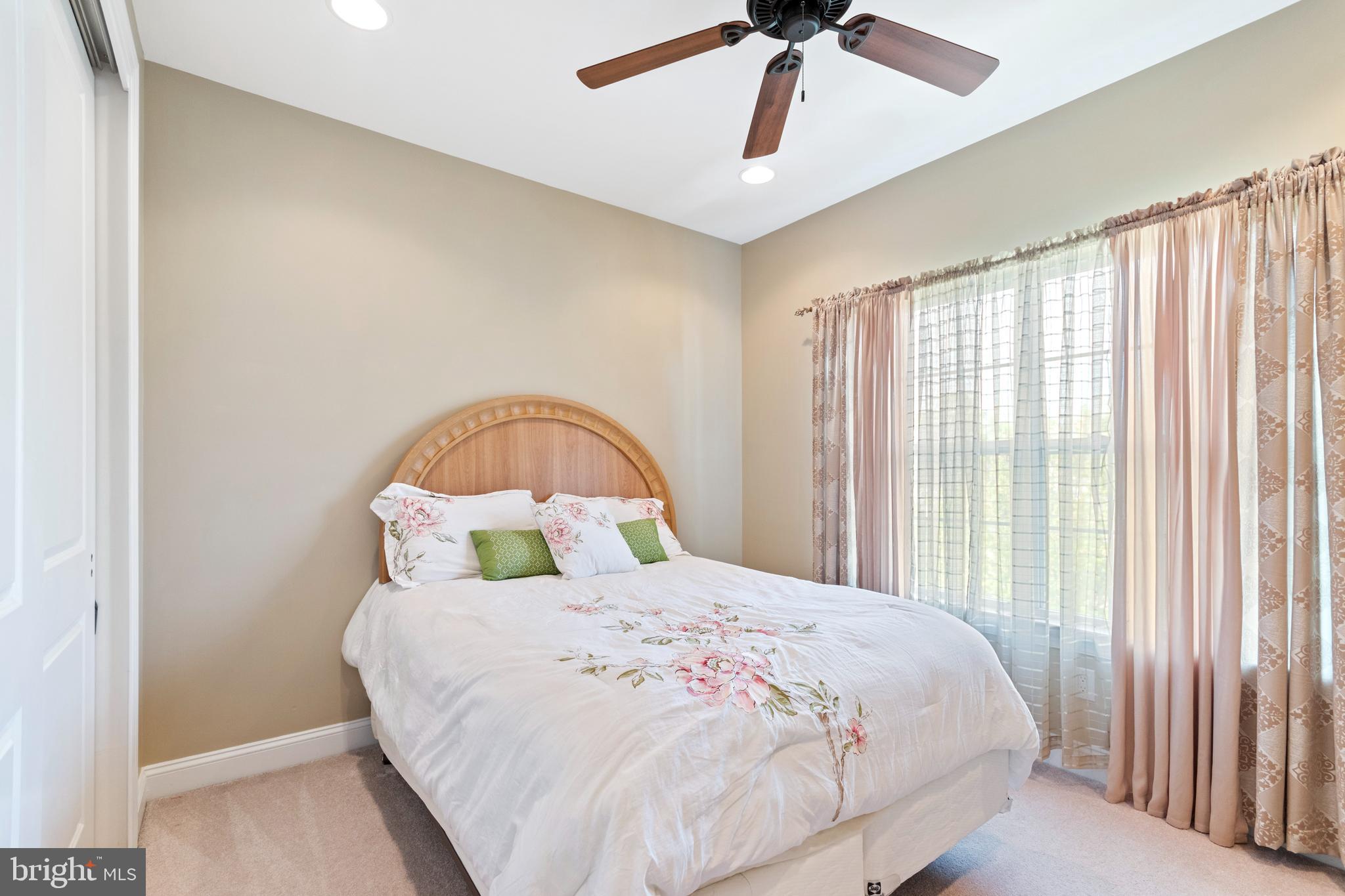 WELLINGTON ESTATES - Residential
