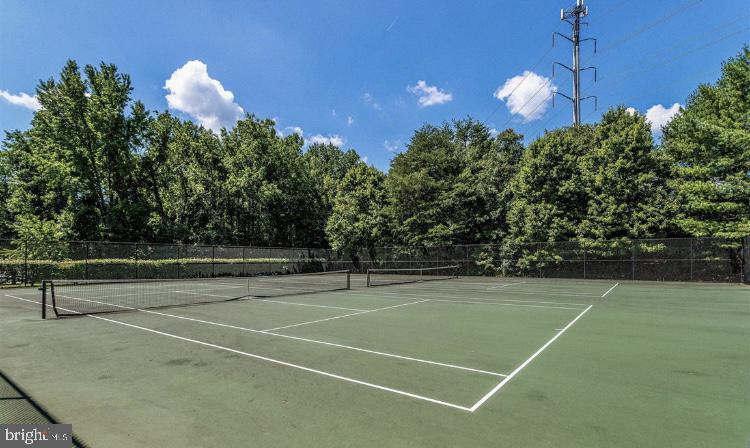 CARDINAL PLACE - Residential Lease