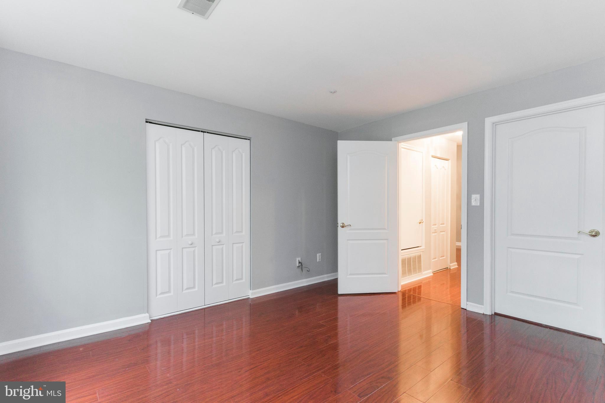 CARDINAL PLACE - Residential Lease