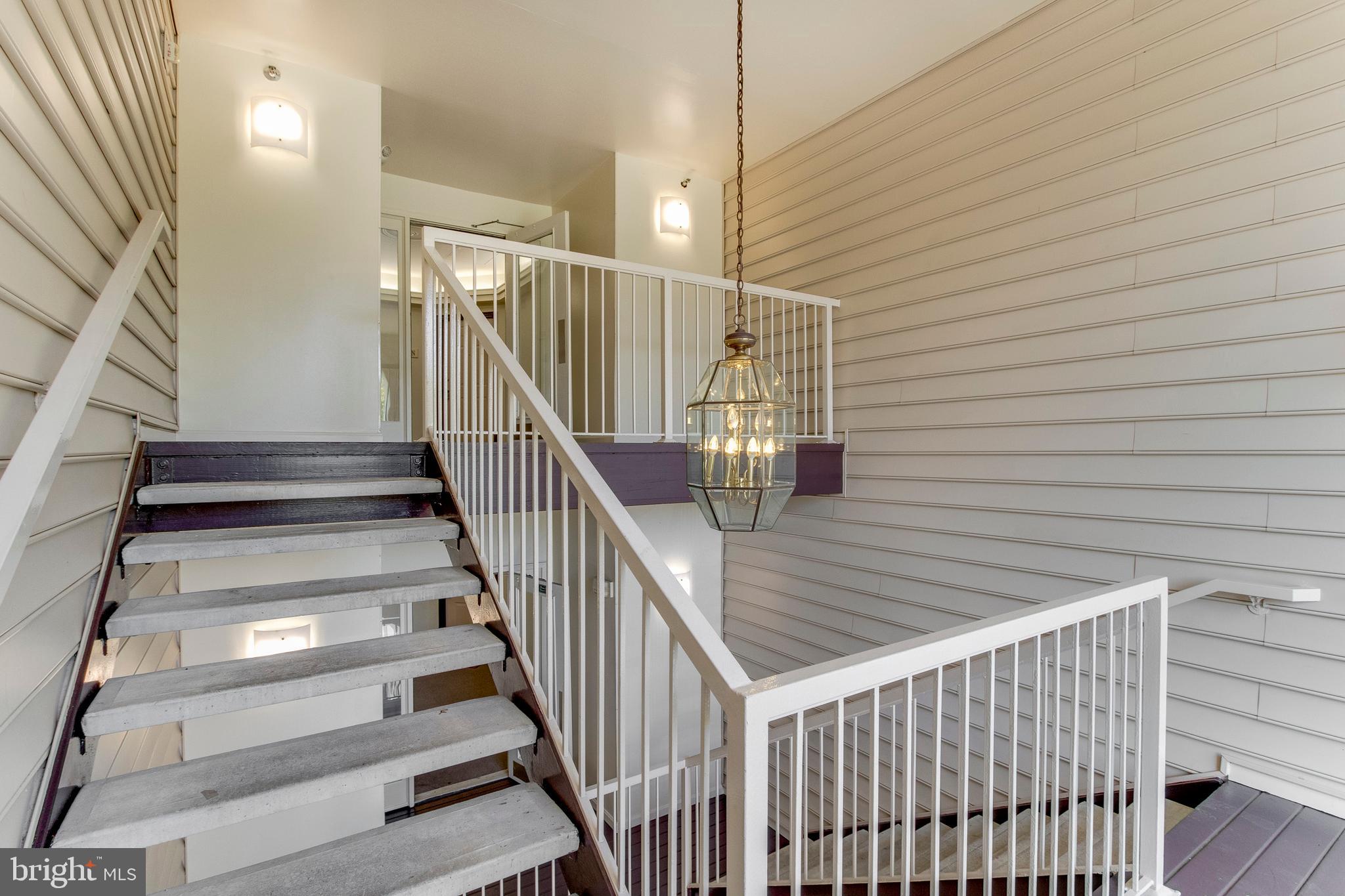 CARDINAL PLACE - Residential Lease