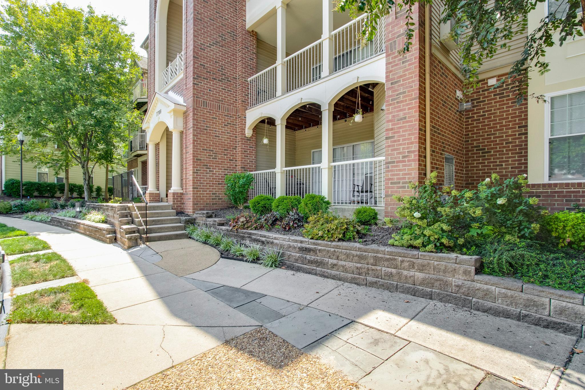 CARDINAL PLACE - Residential Lease