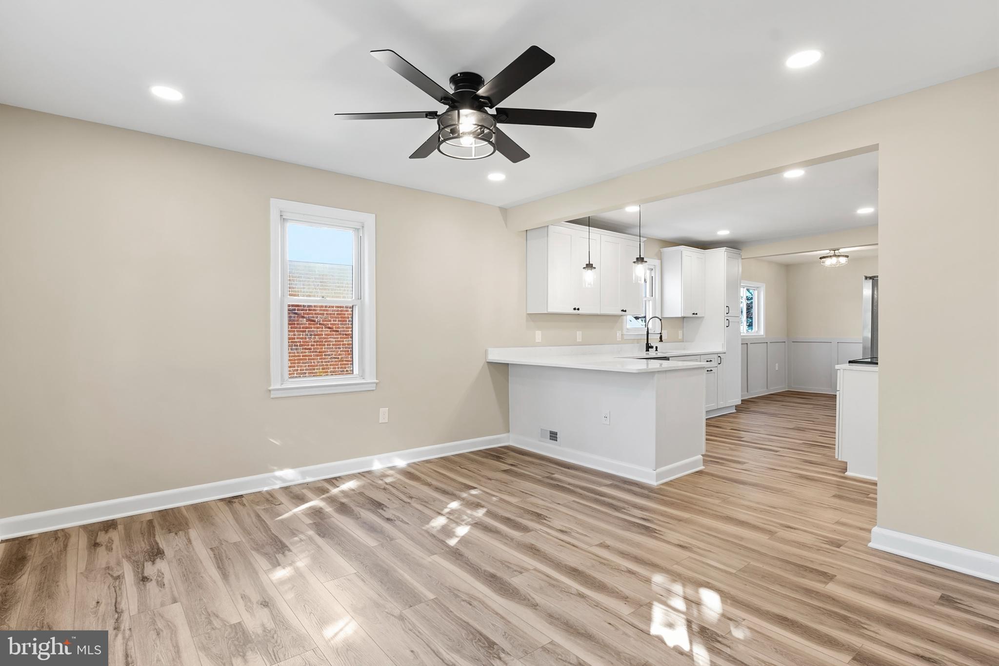 RIVIERA BEACH - Residential