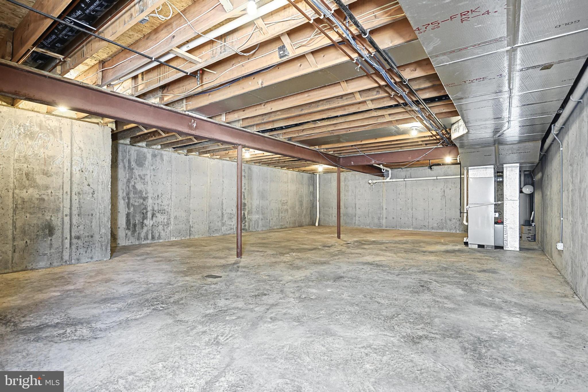 WASHINGTON TWP - Residential