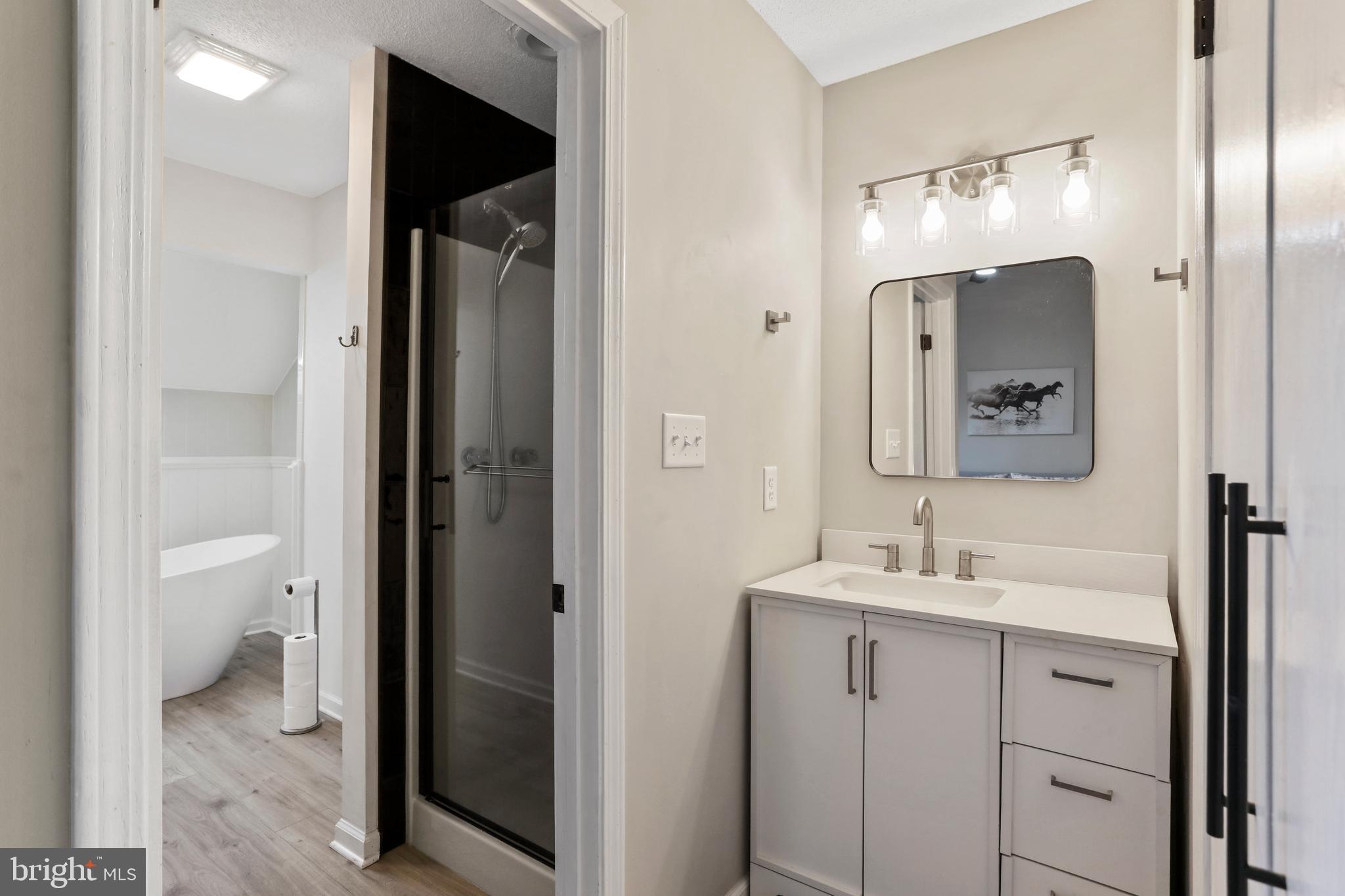 THE WOODS - Residential