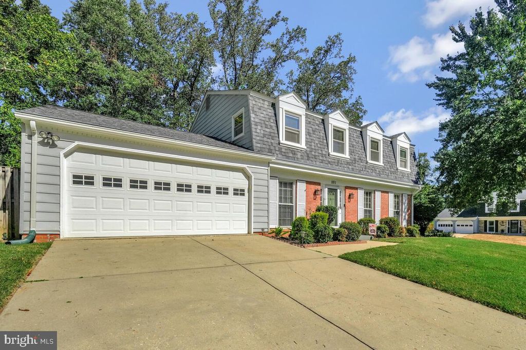 Photo of 1101 Archery Drive, FORT WASHINGTON, MD 20744 (MLS # MDPG2179068)