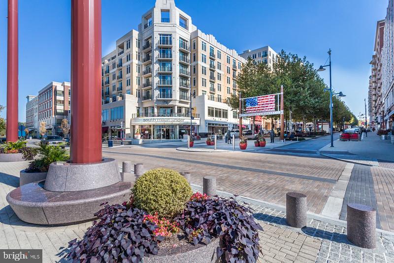 SOUTH FORT FOOTE VILLAGE - Residential