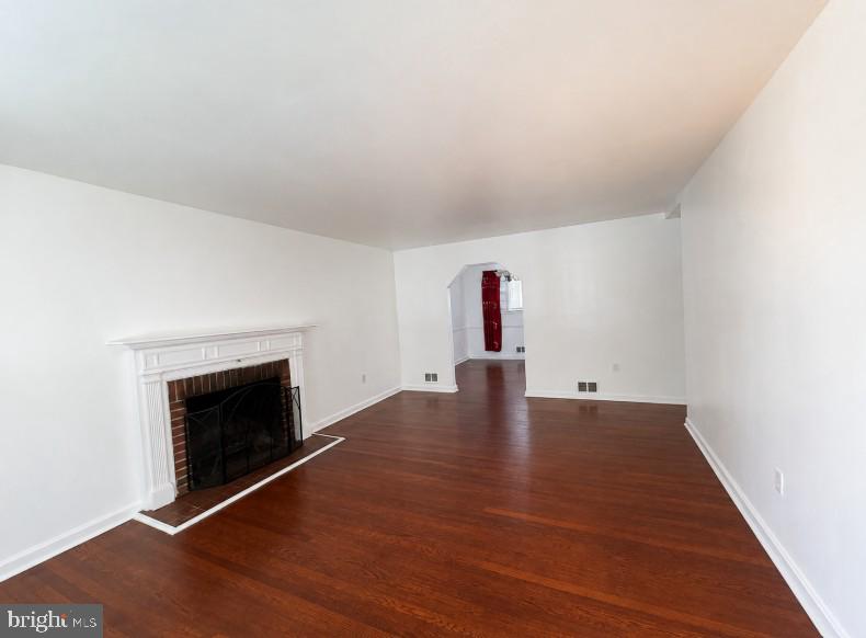 6416 ROBERTS DRIVE
