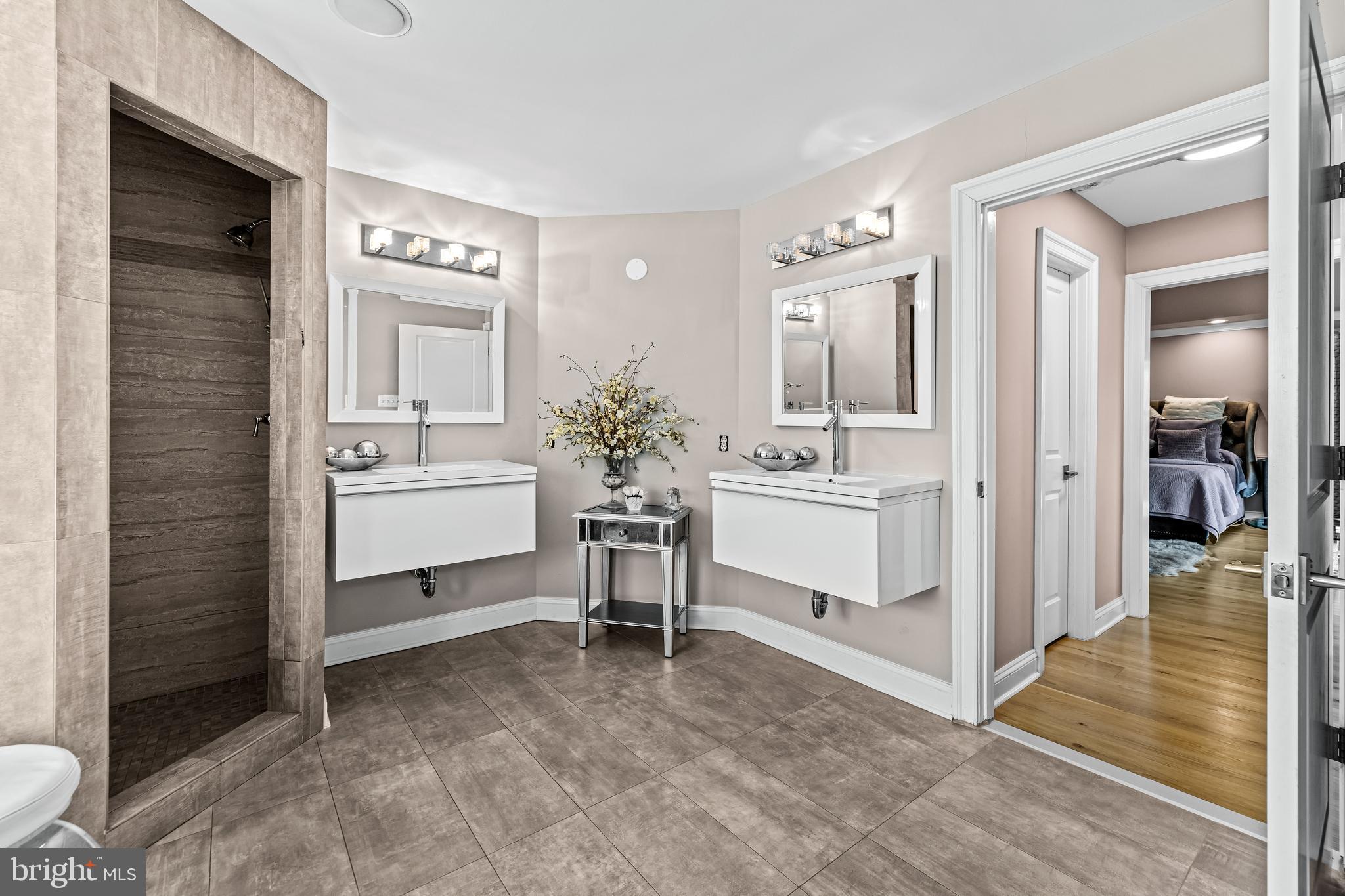 FOREST GLEN - Residential