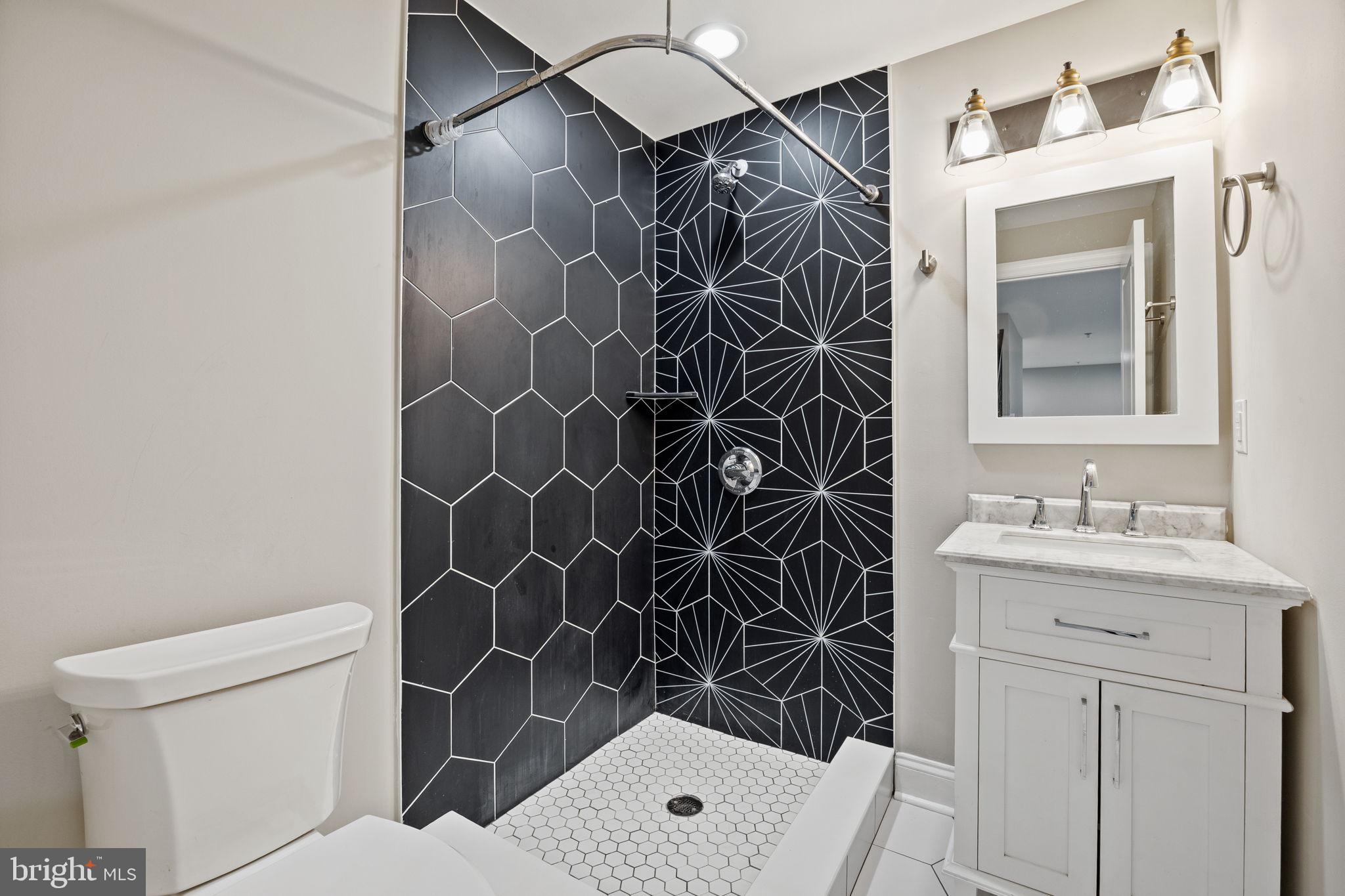 FRANCISVILLE - Residential