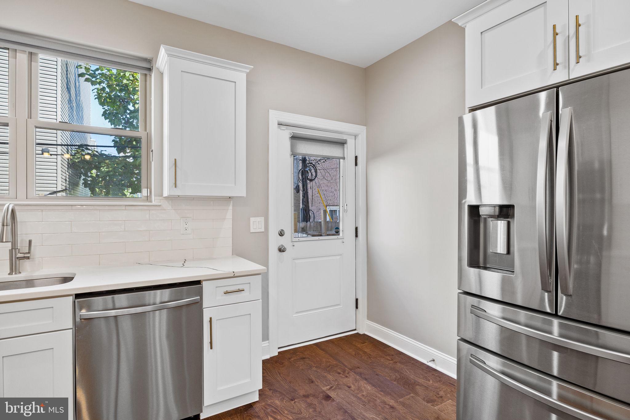 FRANCISVILLE - Residential