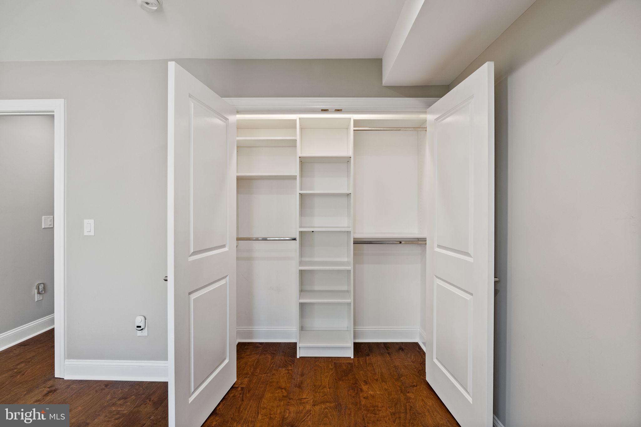 FRANCISVILLE - Residential