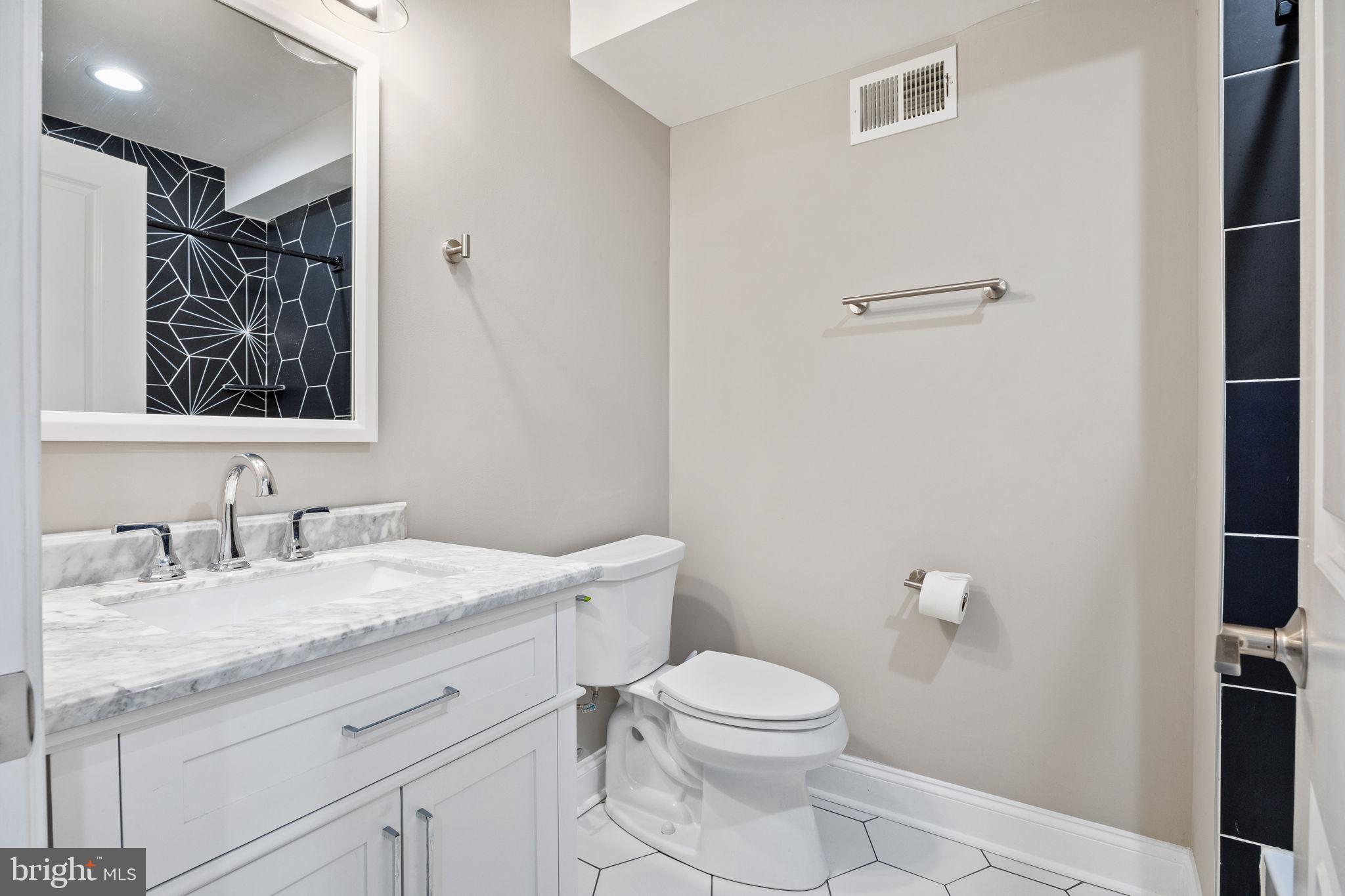 FRANCISVILLE - Residential