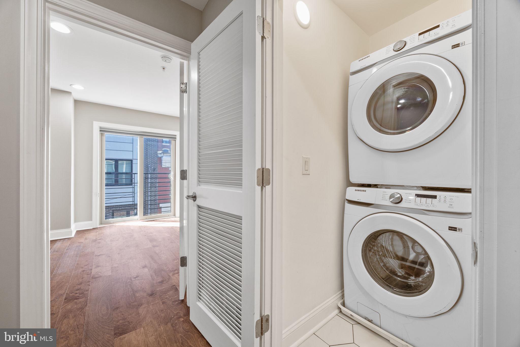 FRANCISVILLE - Residential