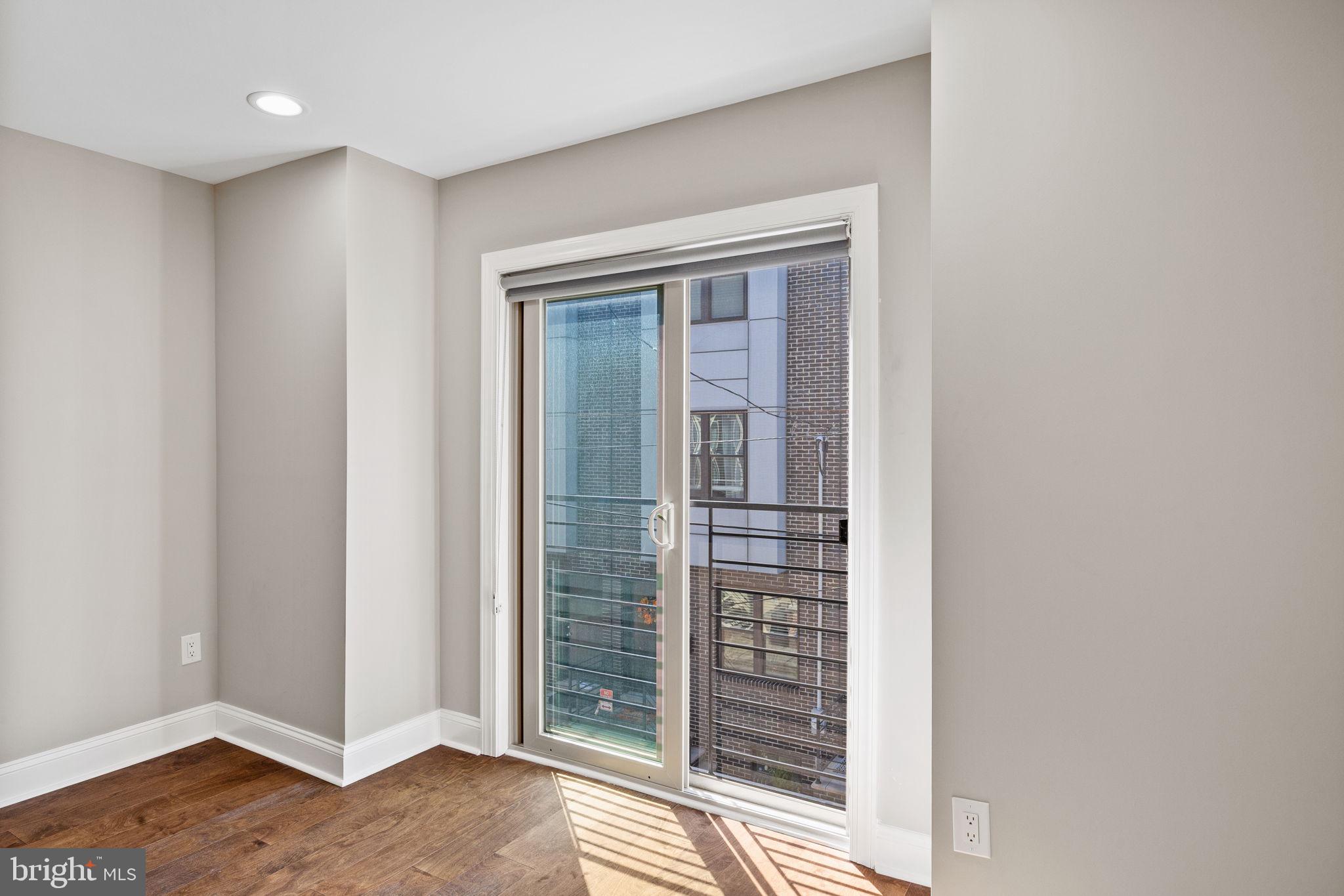 FRANCISVILLE - Residential