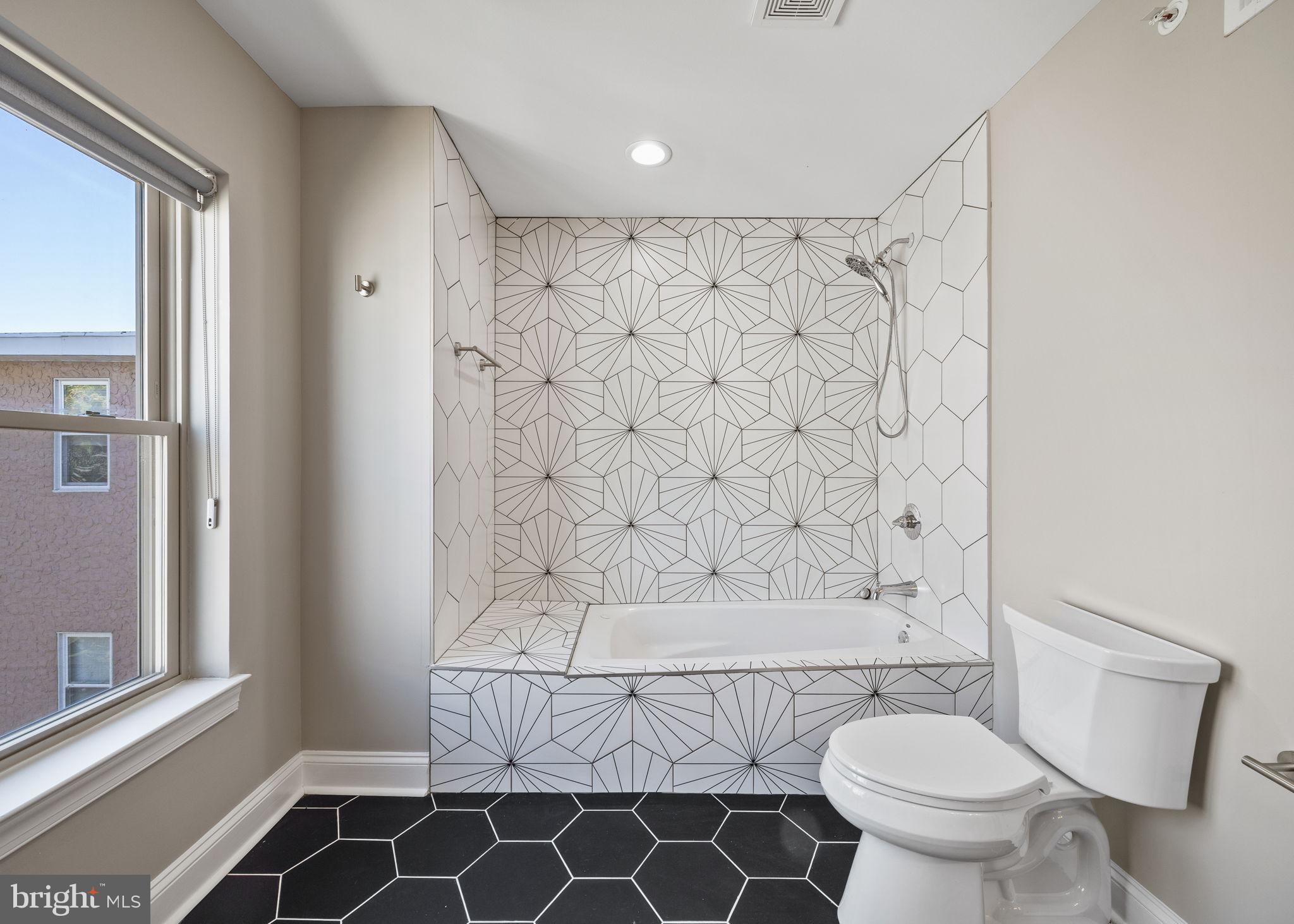 FRANCISVILLE - Residential