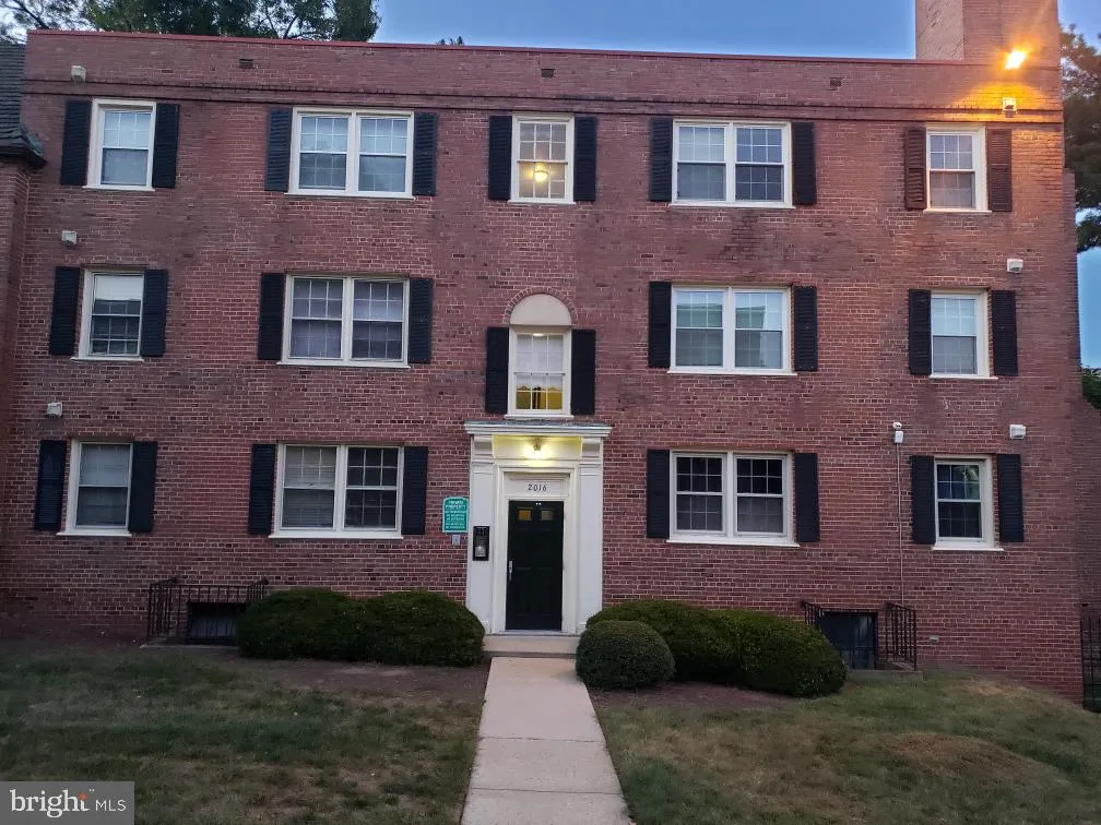 2016 37th Street SE Unit 202, Washington, DC 20020