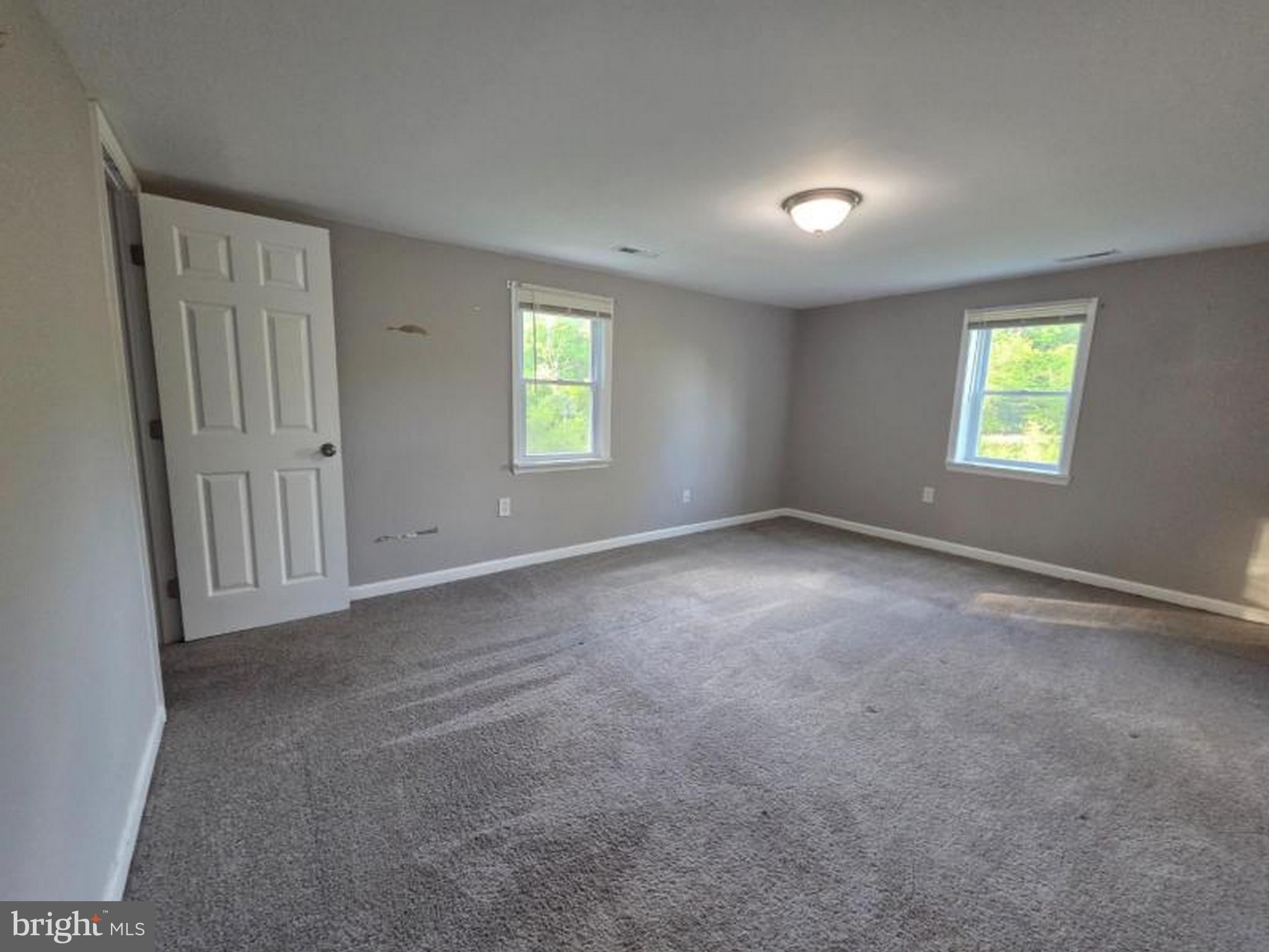 ABERDEEN HILLS - Residential