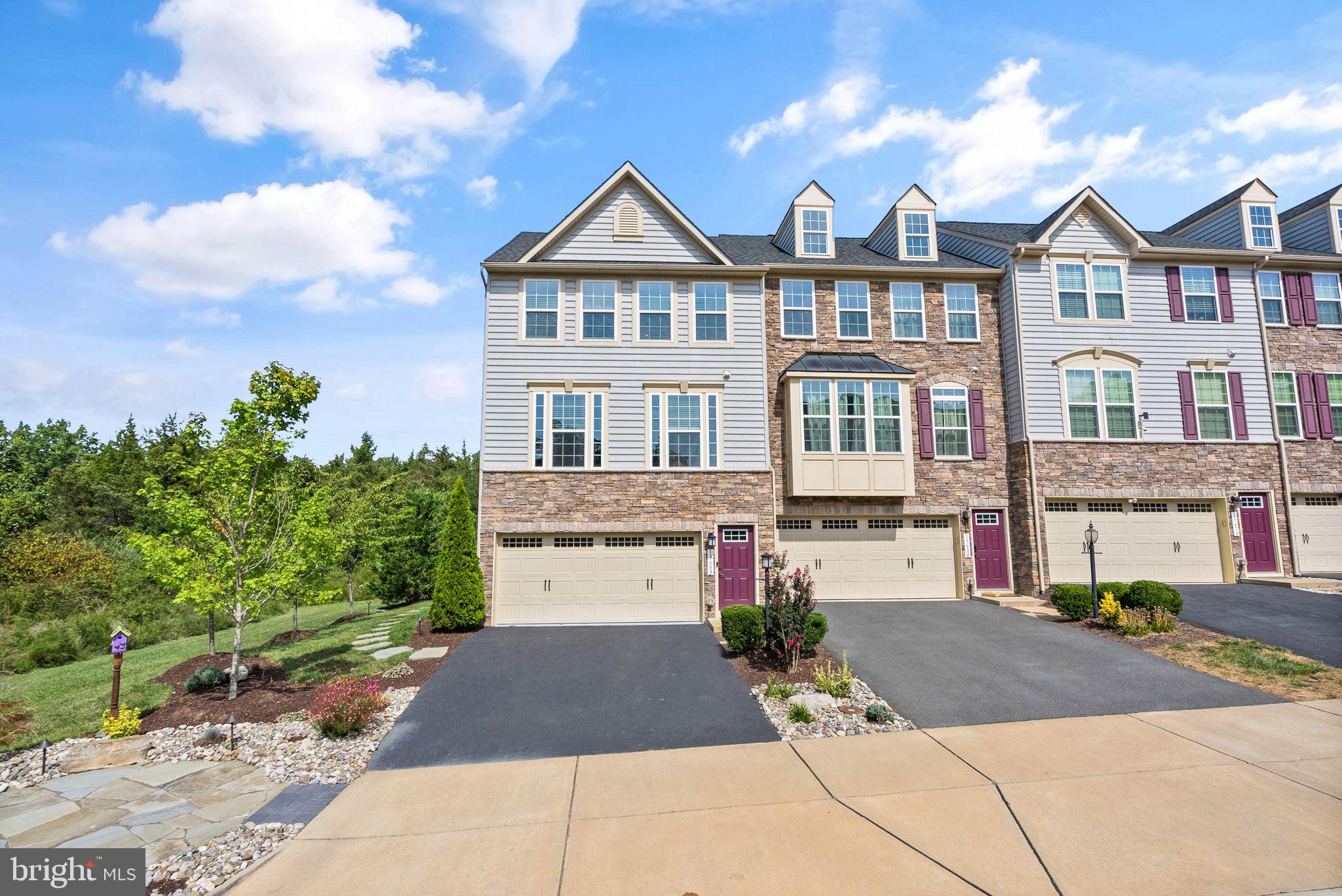 WENTWORTH GREEN - Residential Lease