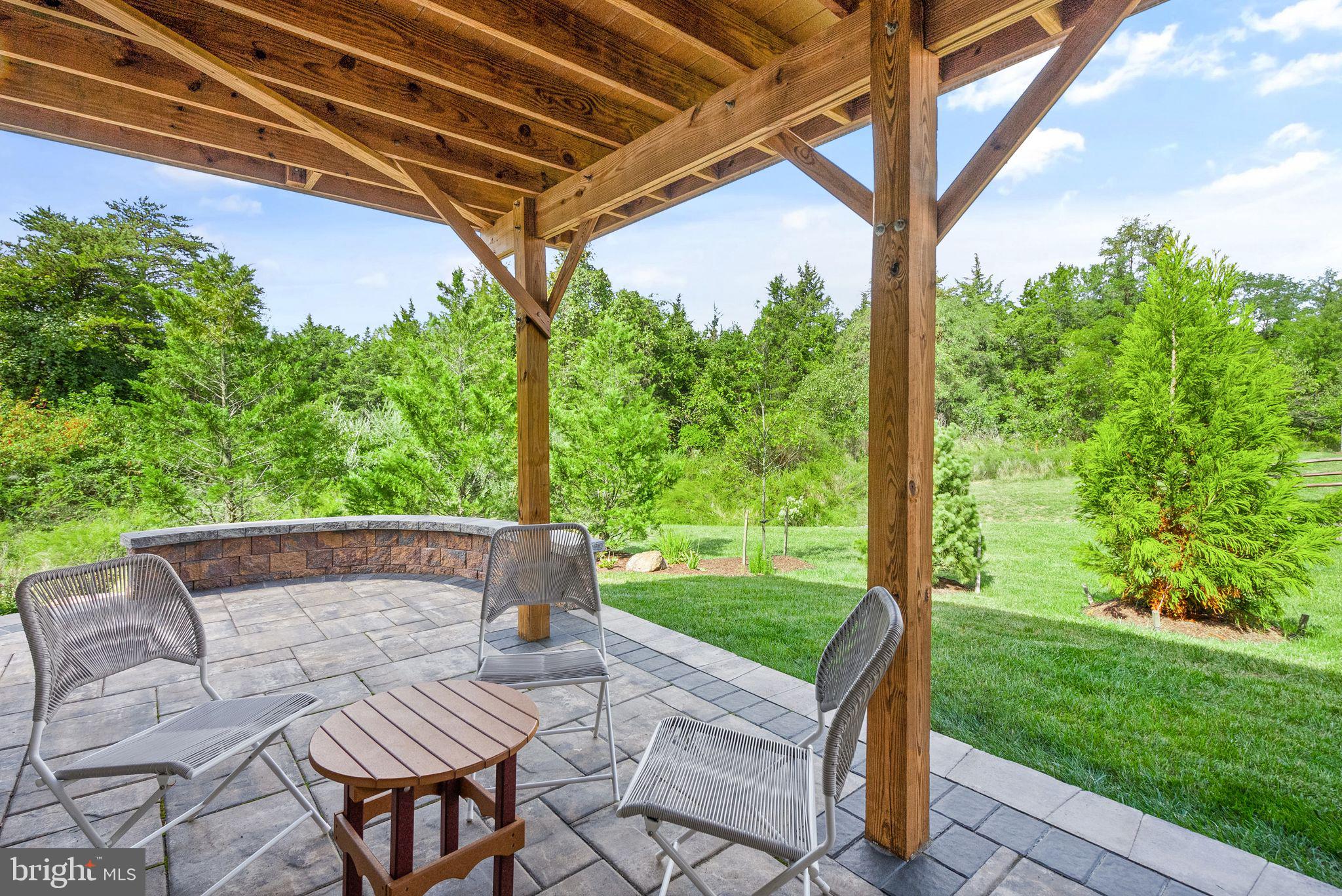 WENTWORTH GREEN - Residential Lease