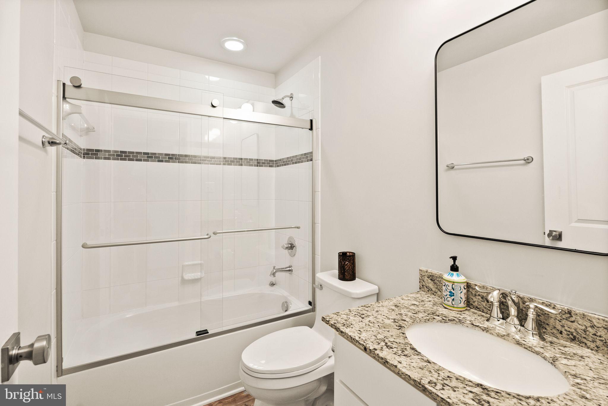 WENTWORTH GREEN - Residential Lease