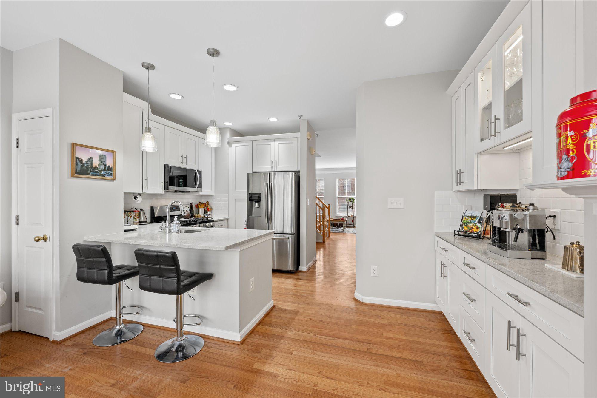 CAMERON STATION - Residential