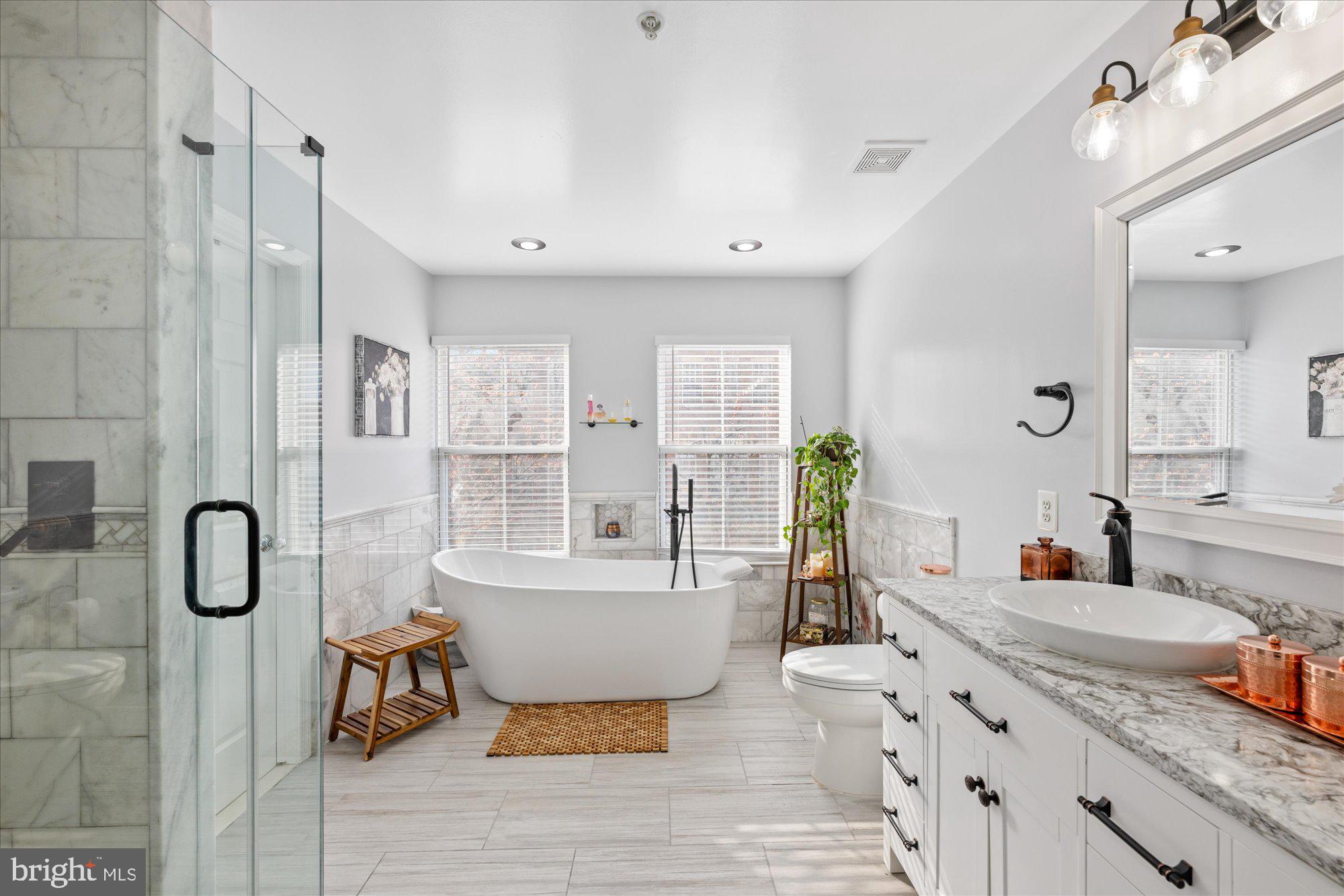 CAMERON STATION - Residential