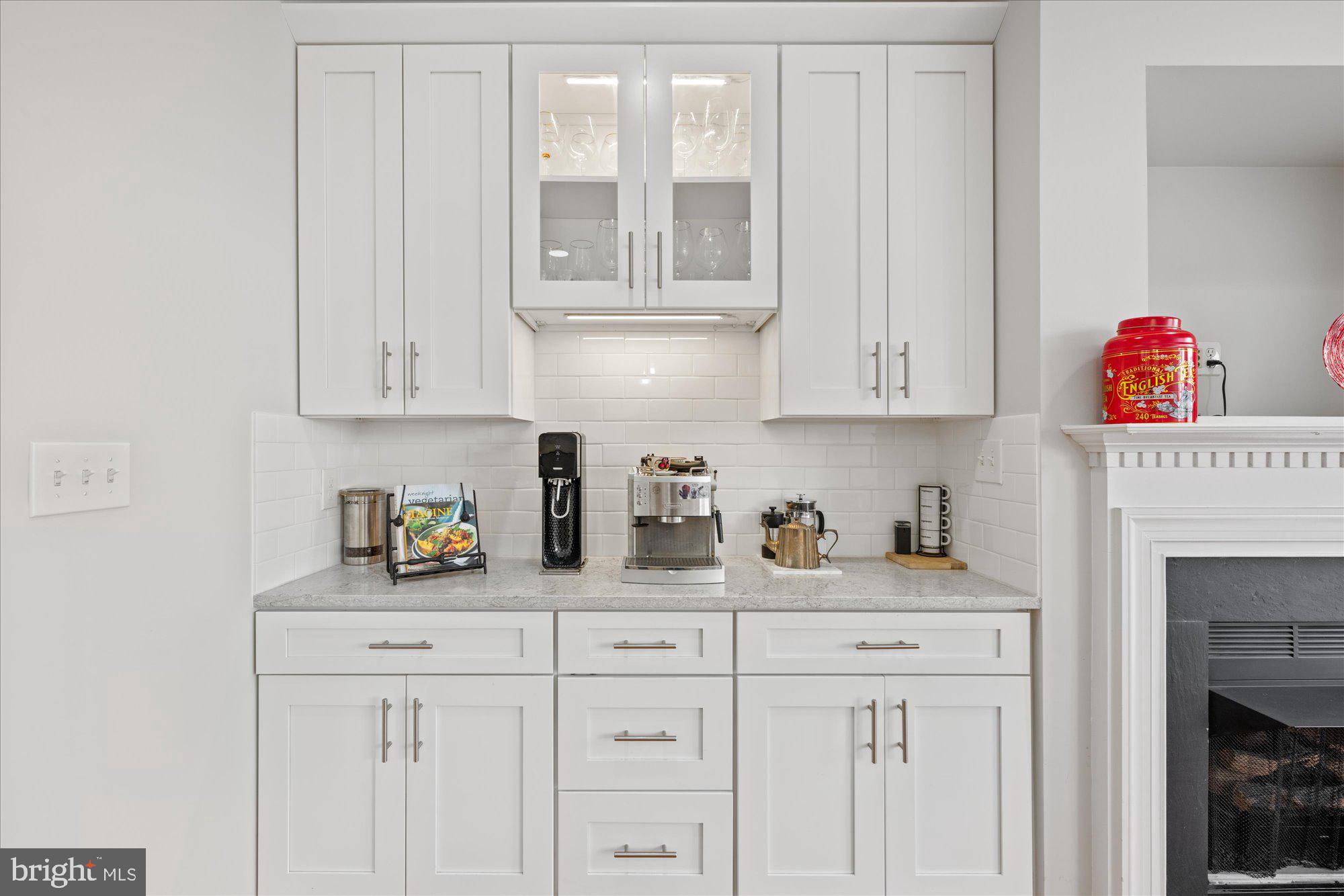 CAMERON STATION - Residential