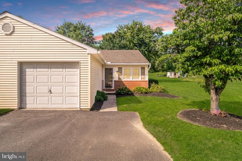 Townhouse For Sale - 36 S Main Street<br/> WRIGHTSVILLE, PA 17368