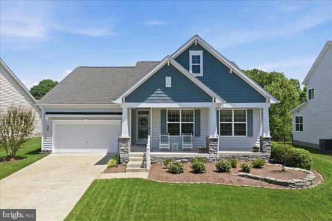 Homes For Sale - 214 Dartmoor Drive<br/> STEPHENS CITY, VA 22655