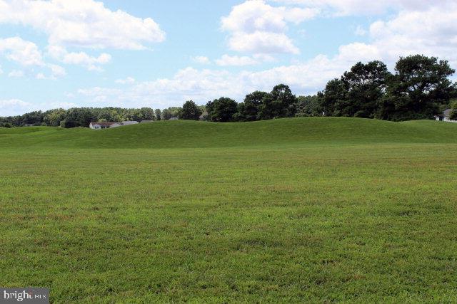 CAPTAIN'S COVE - Land