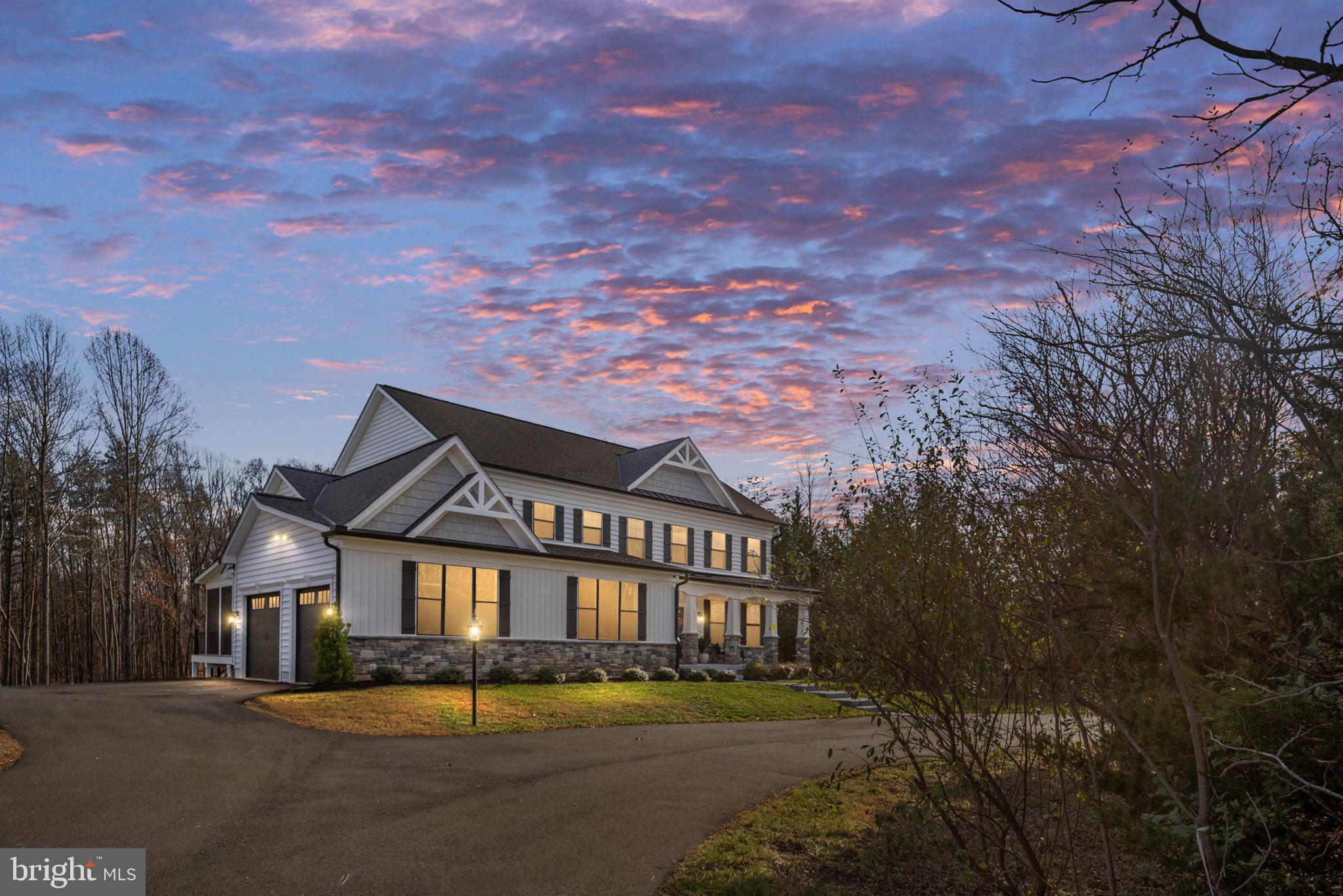 SULLIVAN ESTATES - Residential