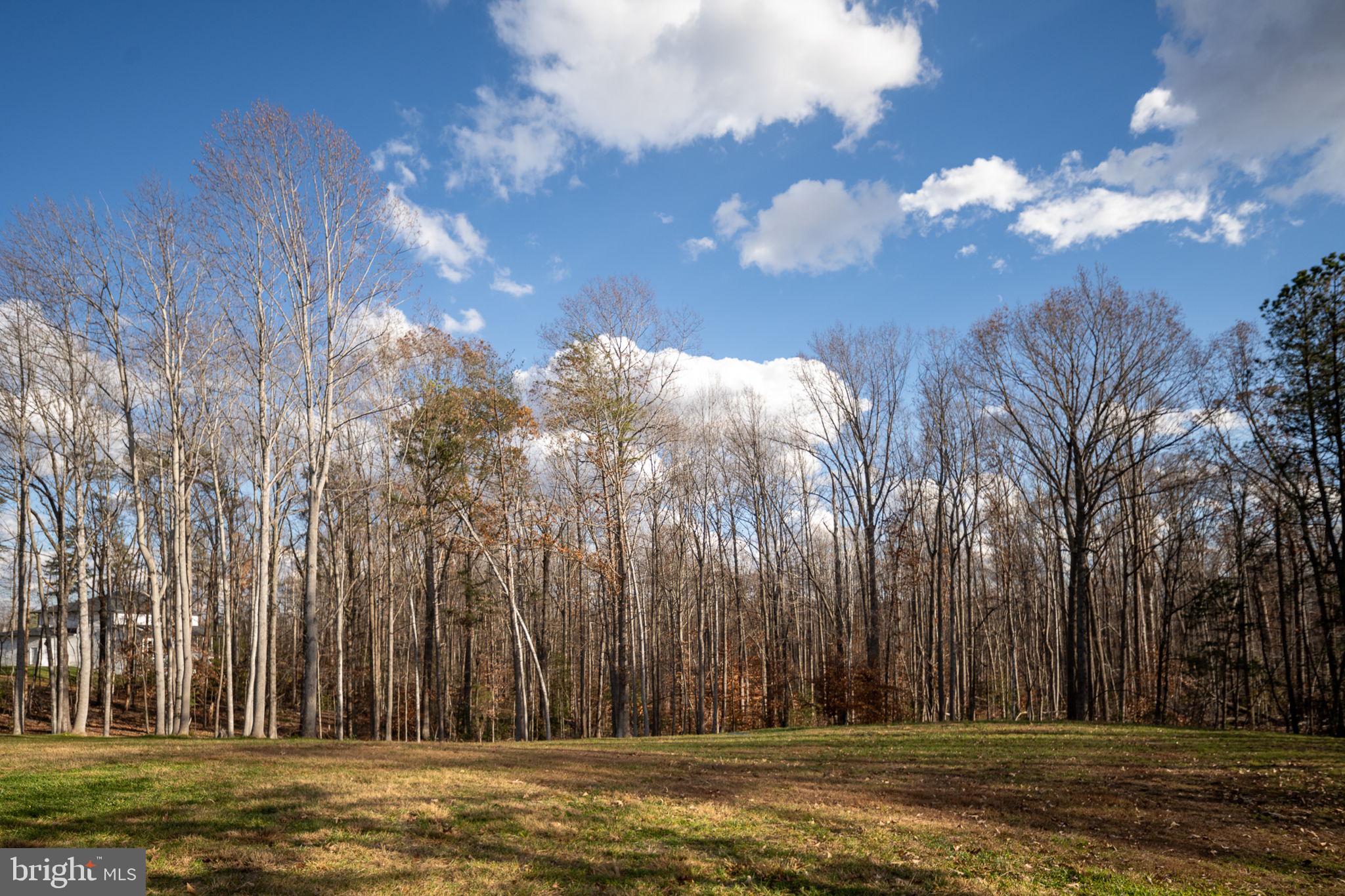 SULLIVAN ESTATES - Residential