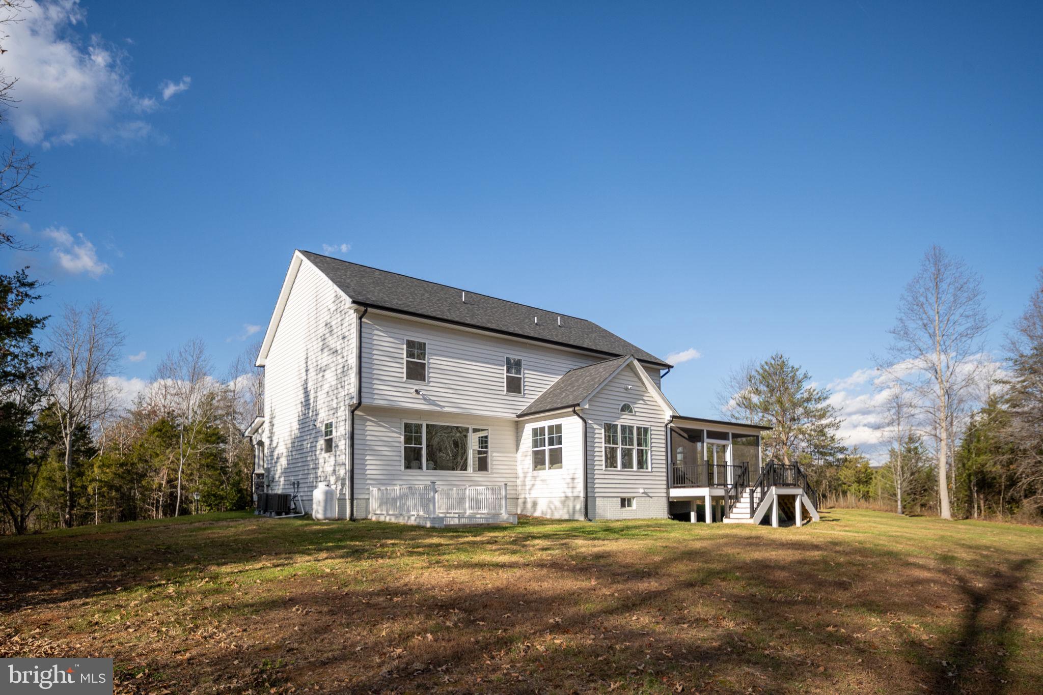 SULLIVAN ESTATES - Residential