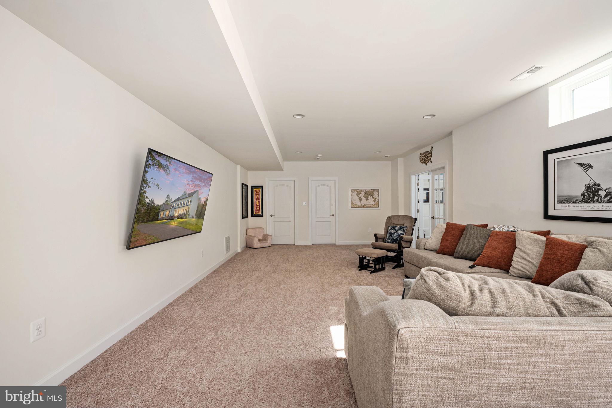 SULLIVAN ESTATES - Residential