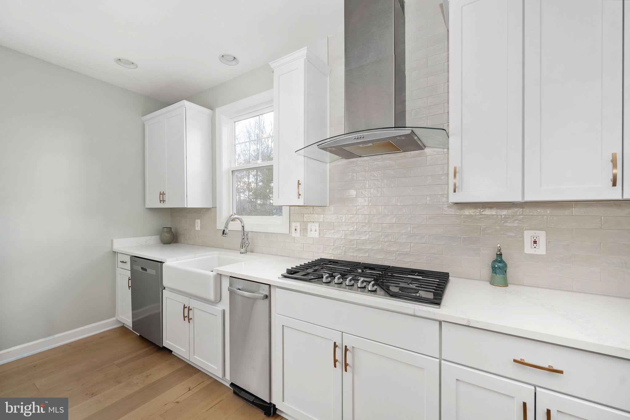 SULLIVAN ESTATES - Residential