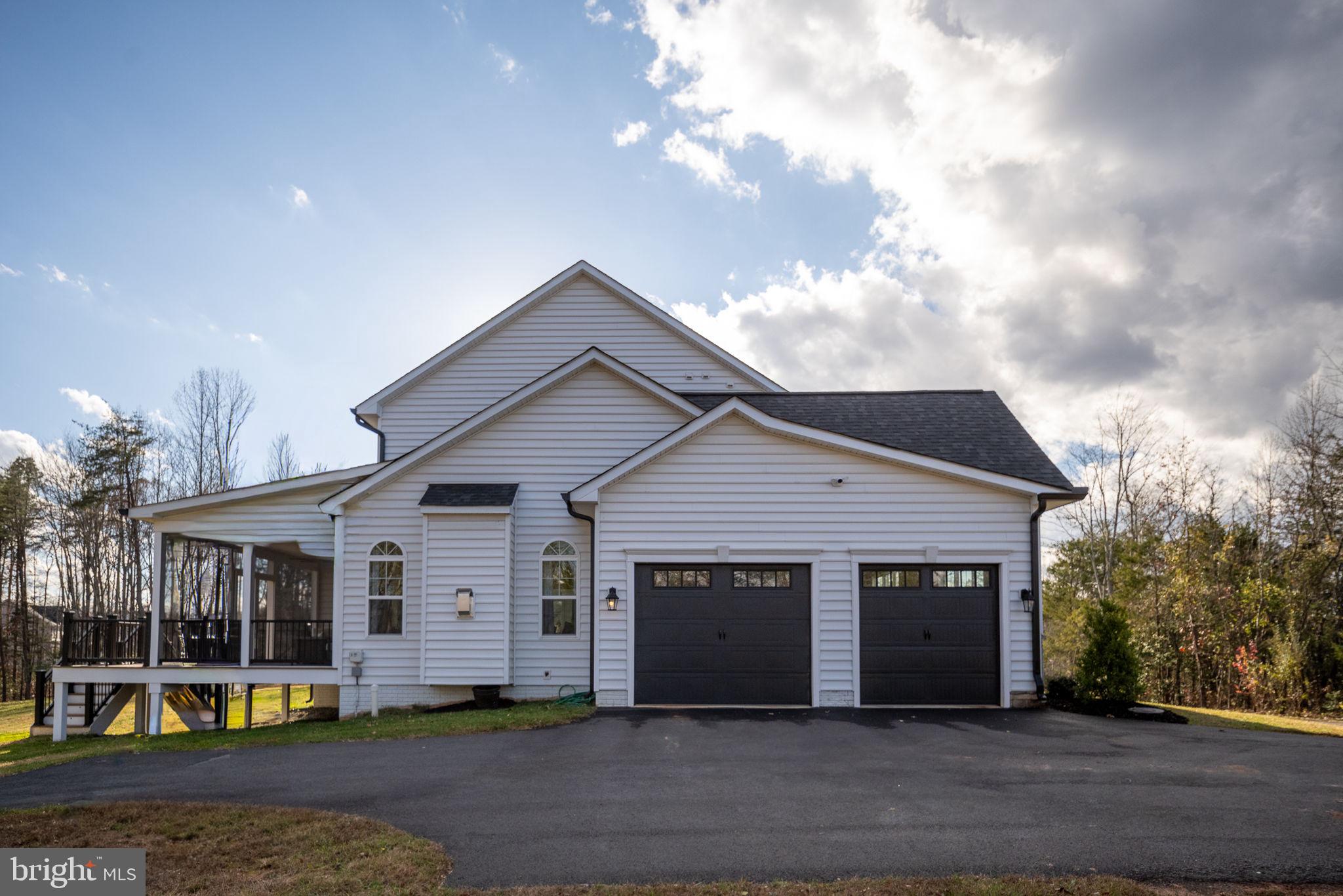 SULLIVAN ESTATES - Residential