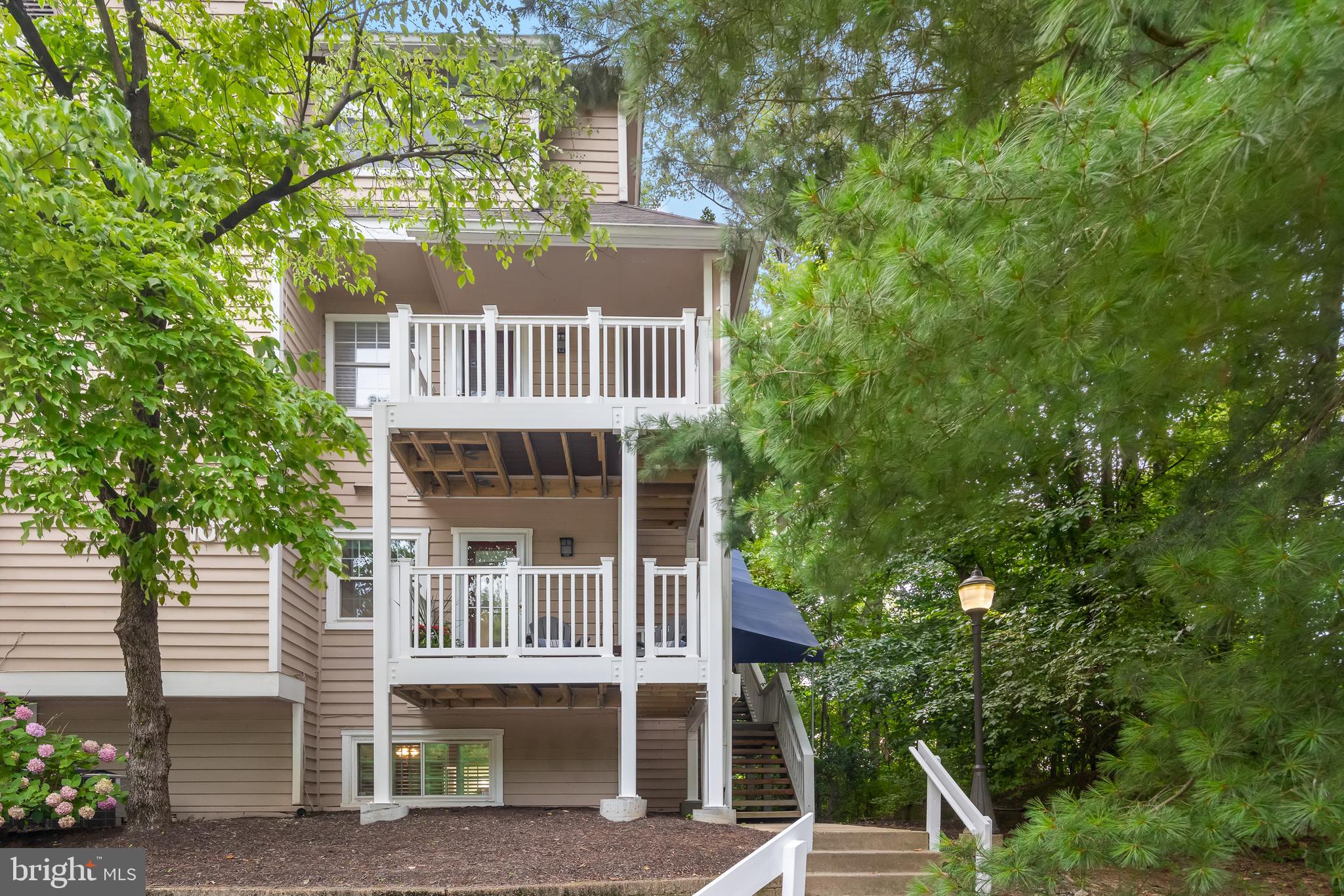 Nestled in the charming Gables of Tuckerman, this delightful 1-bedroom, 1.5-bathroom condo offers a perfect blend of comfort and convenience. This thoughtfully two-level living space is ideal for those seeking a great location and comfort. The open layout invites natural light, creating a warm and inviting atmosphere throughout. Lovely unit features updated kitchen and newly updated custom bathroom vanity is ready to welcome you. Residents enjoy a wealth of amenities, including community swimming pools, fitness center, and tennis courts, Pickel ball, perfect for an active lifestyle. Located in a vibrant neighborhood, you'll find an array of local shops, restaurants, and parks just moments away. Whether you're in the mood for a leisurely stroll or a quick bite, everything you need is within reach. The community's friendly atmosphere fosters a sense of belonging, making it easy to connect with neighbors and enjoy the best of suburban living. This charming garden-style condo combines modern comforts with a welcoming ambiance. With full size washer and dryer and ample on-site parking, convenience is at your fingertips. Experience the lifestyle you've been dreaming of in The Gables on Tuckerman.