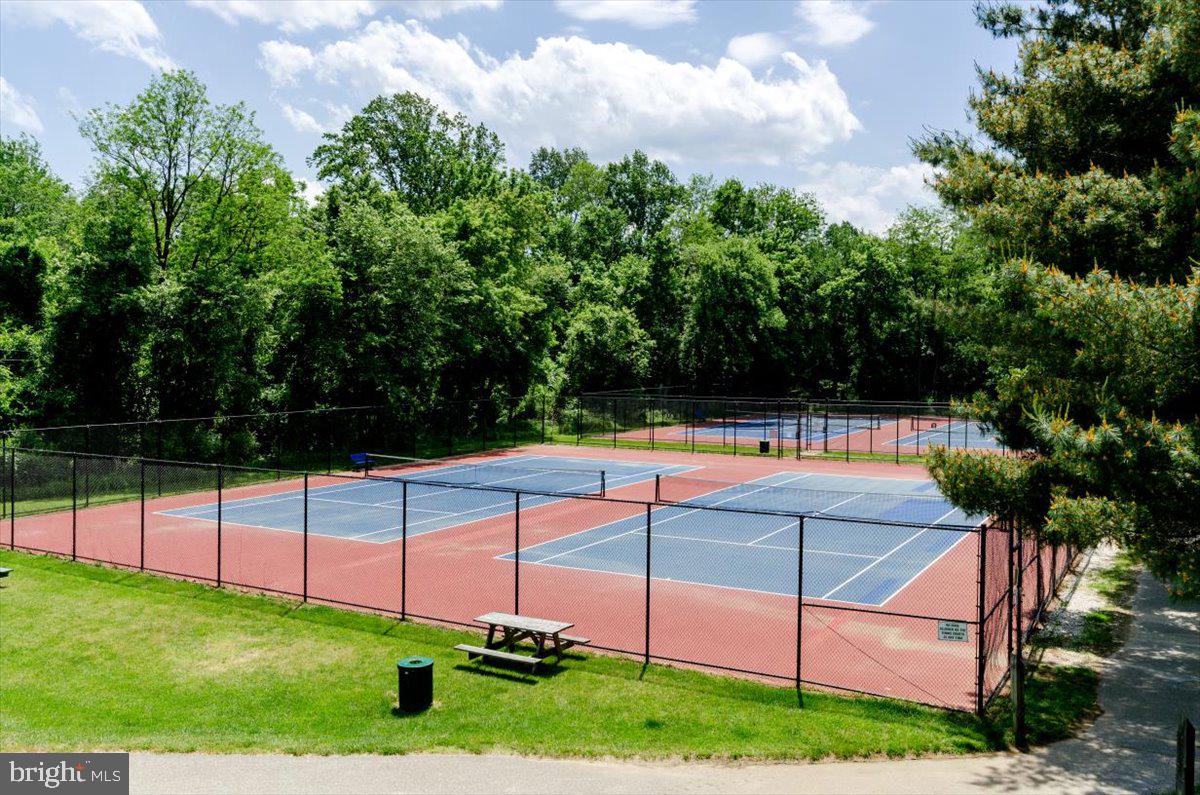 SYCAMORE MEWS - Residential