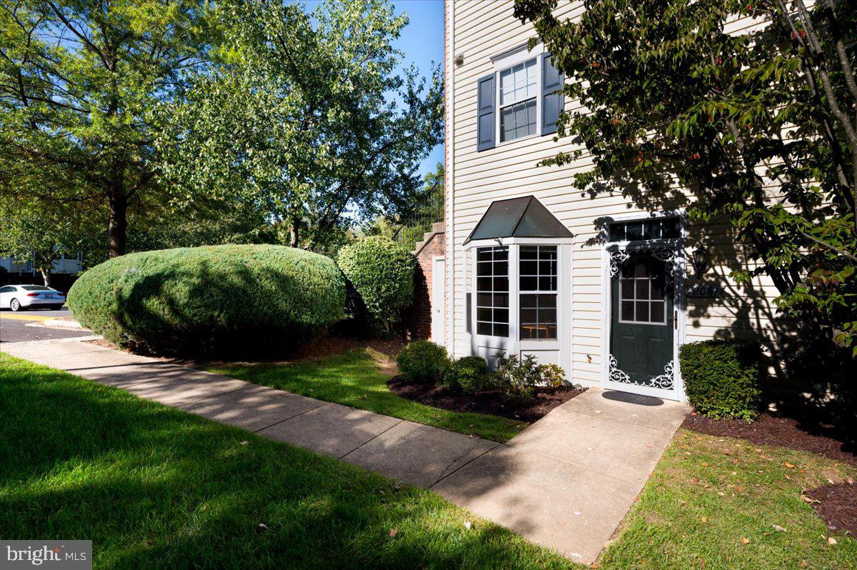 SYCAMORE MEWS - Residential