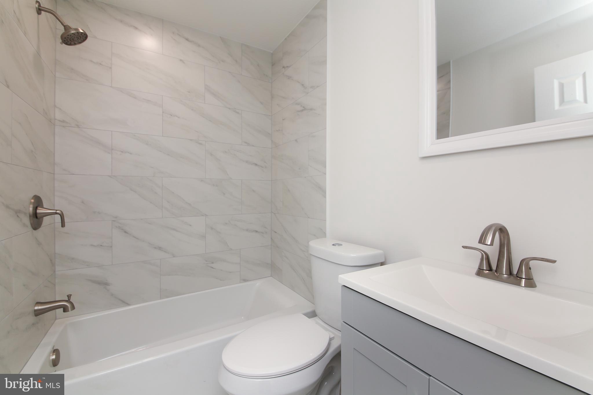 YORKTOWN - Residential Lease