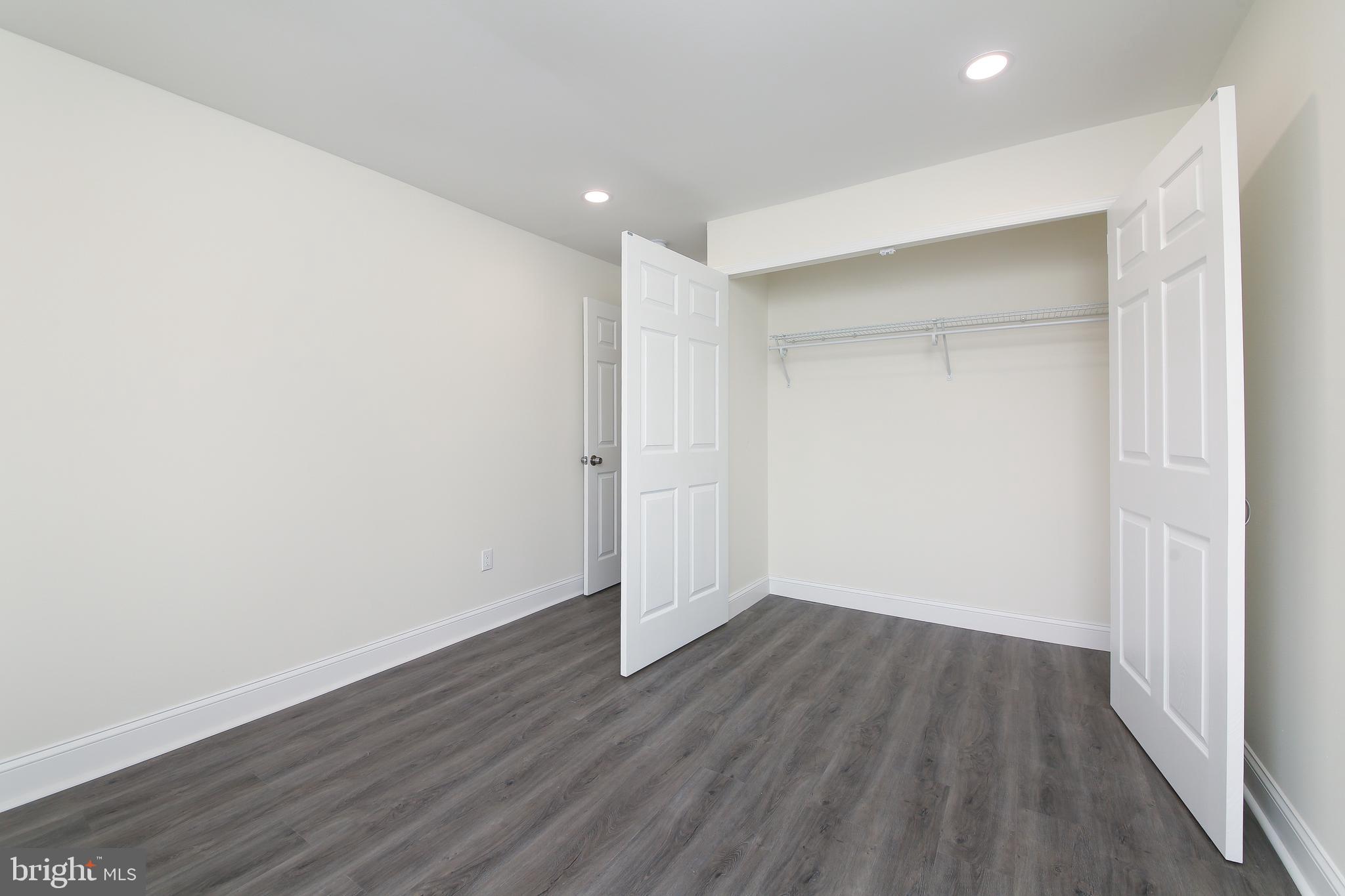 YORKTOWN - Residential Lease