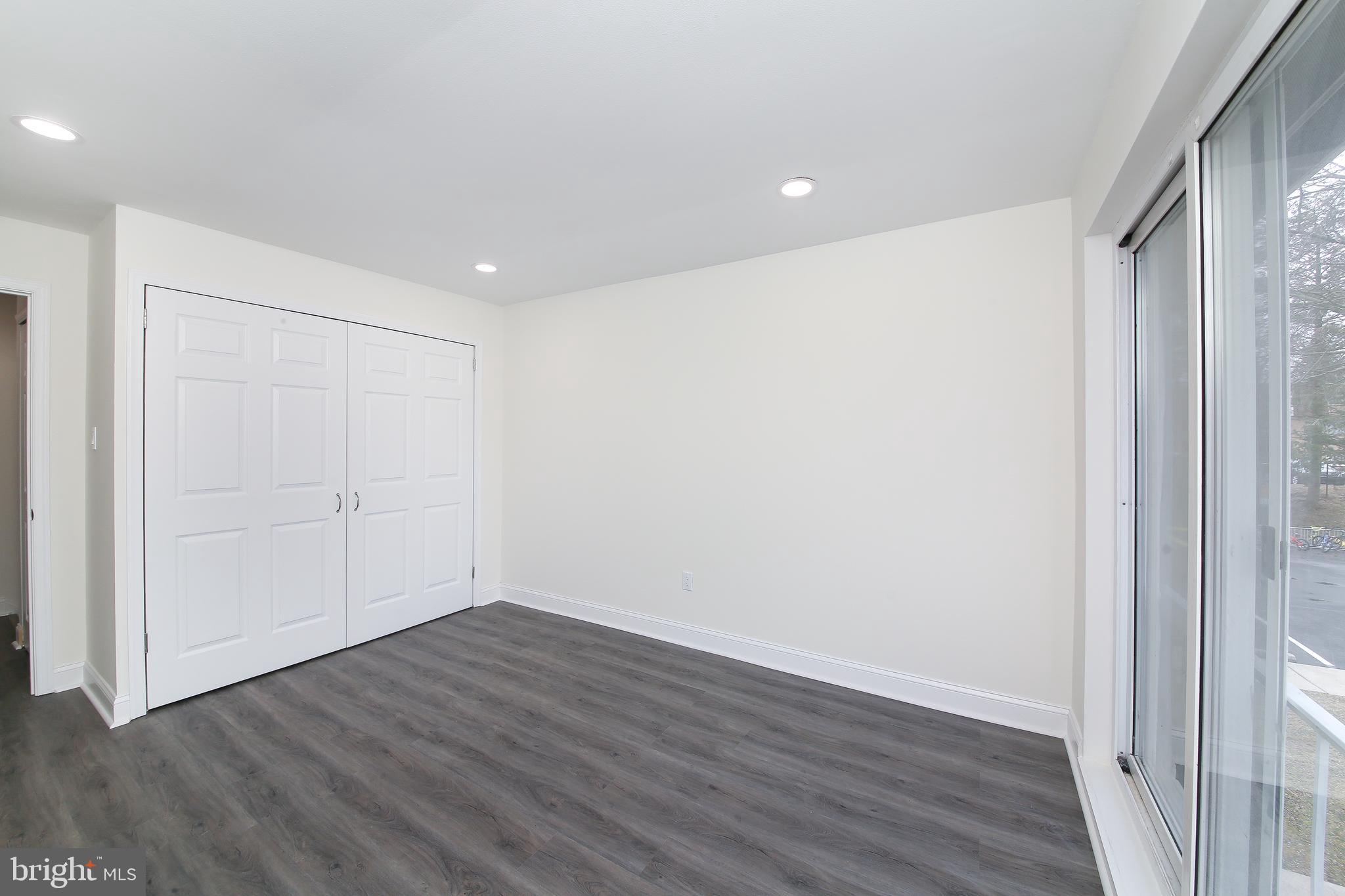 YORKTOWN - Residential Lease