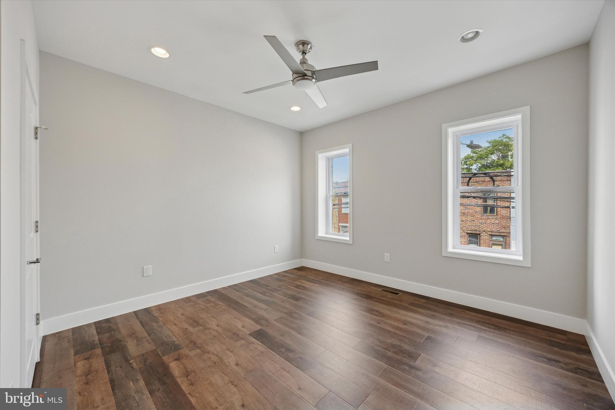 POINT BREEZE - Residential Lease