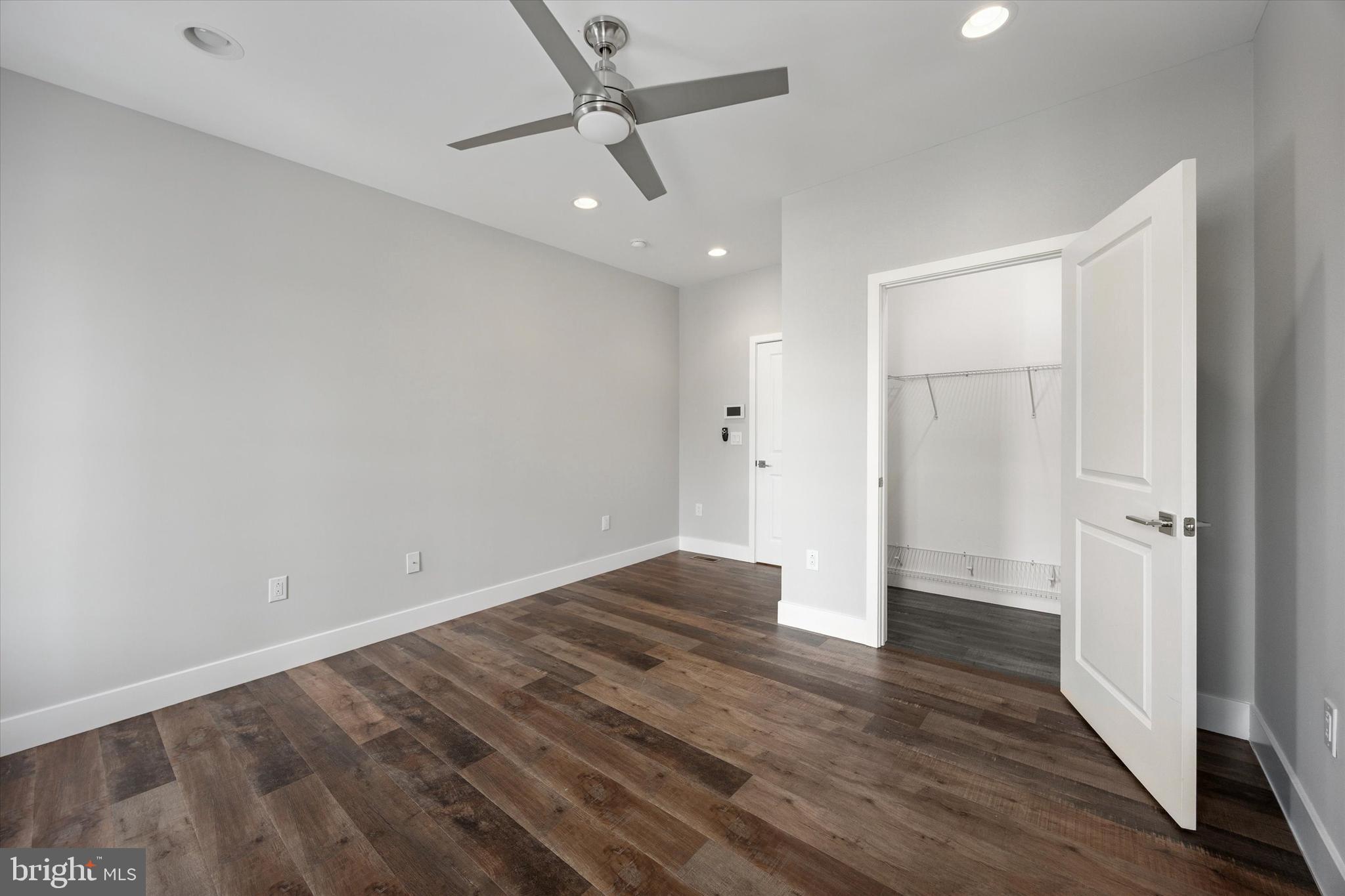 POINT BREEZE - Residential Lease
