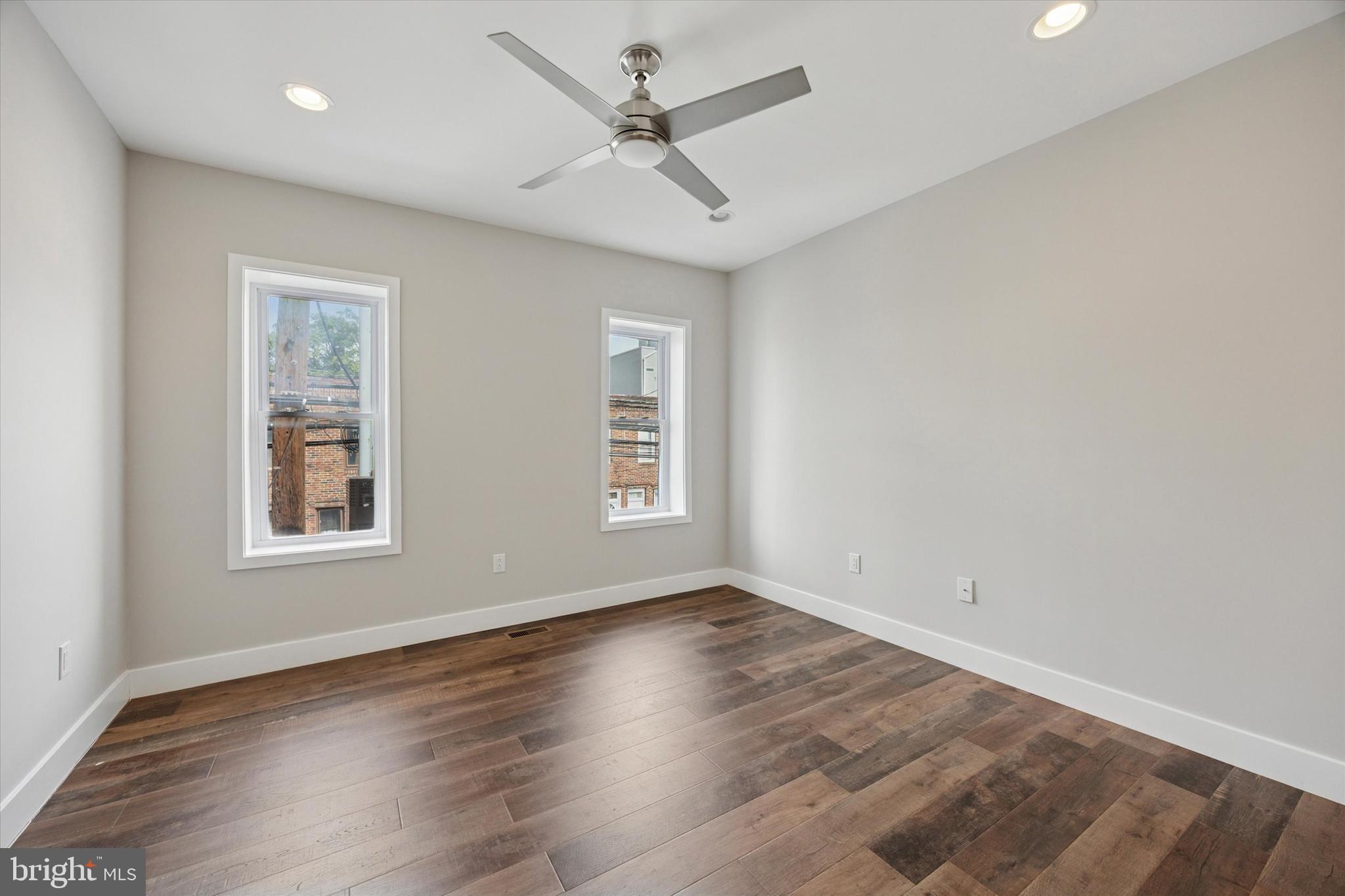 POINT BREEZE - Residential Lease