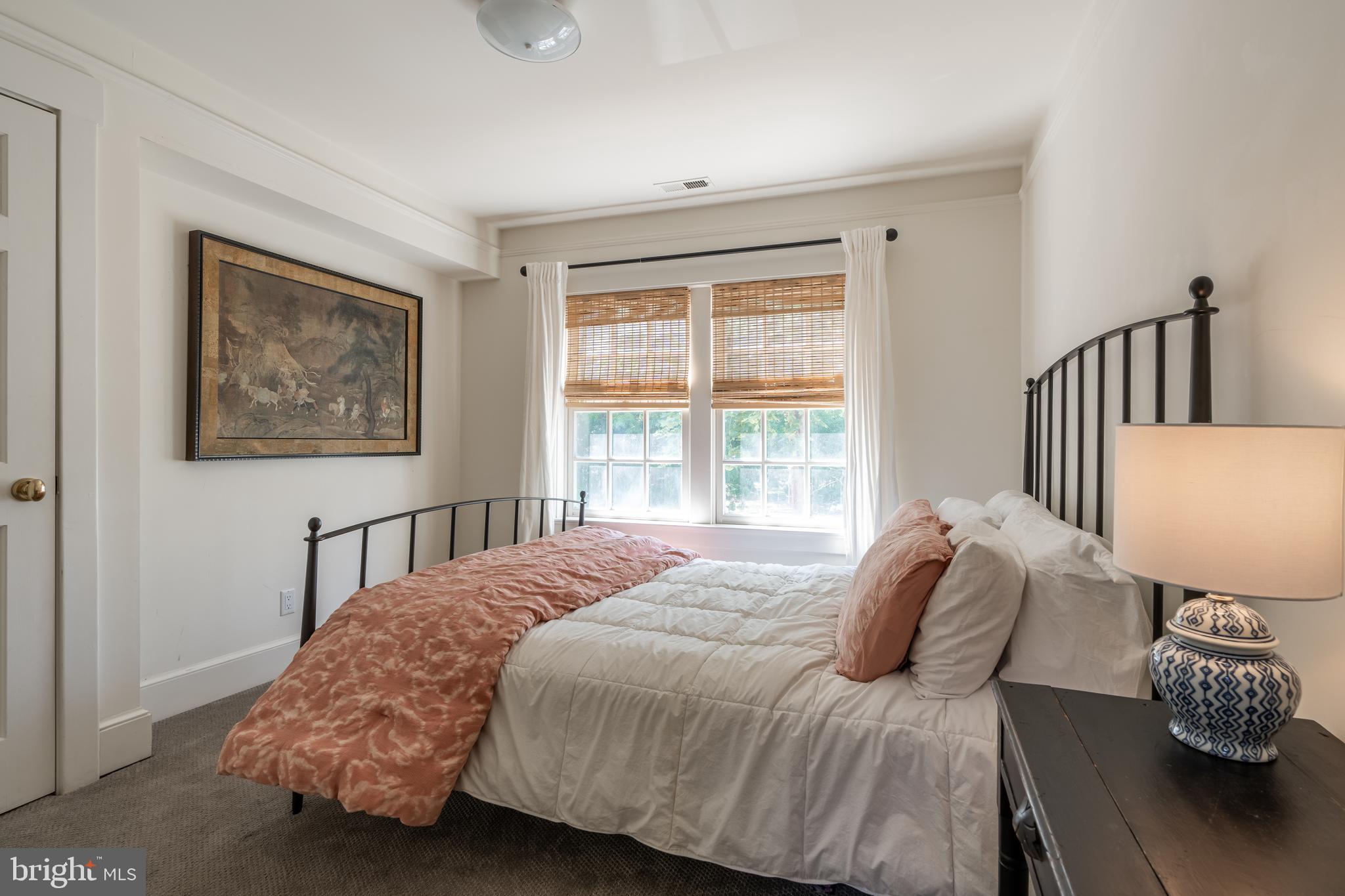 HISTORIC DISTRICT - Residential