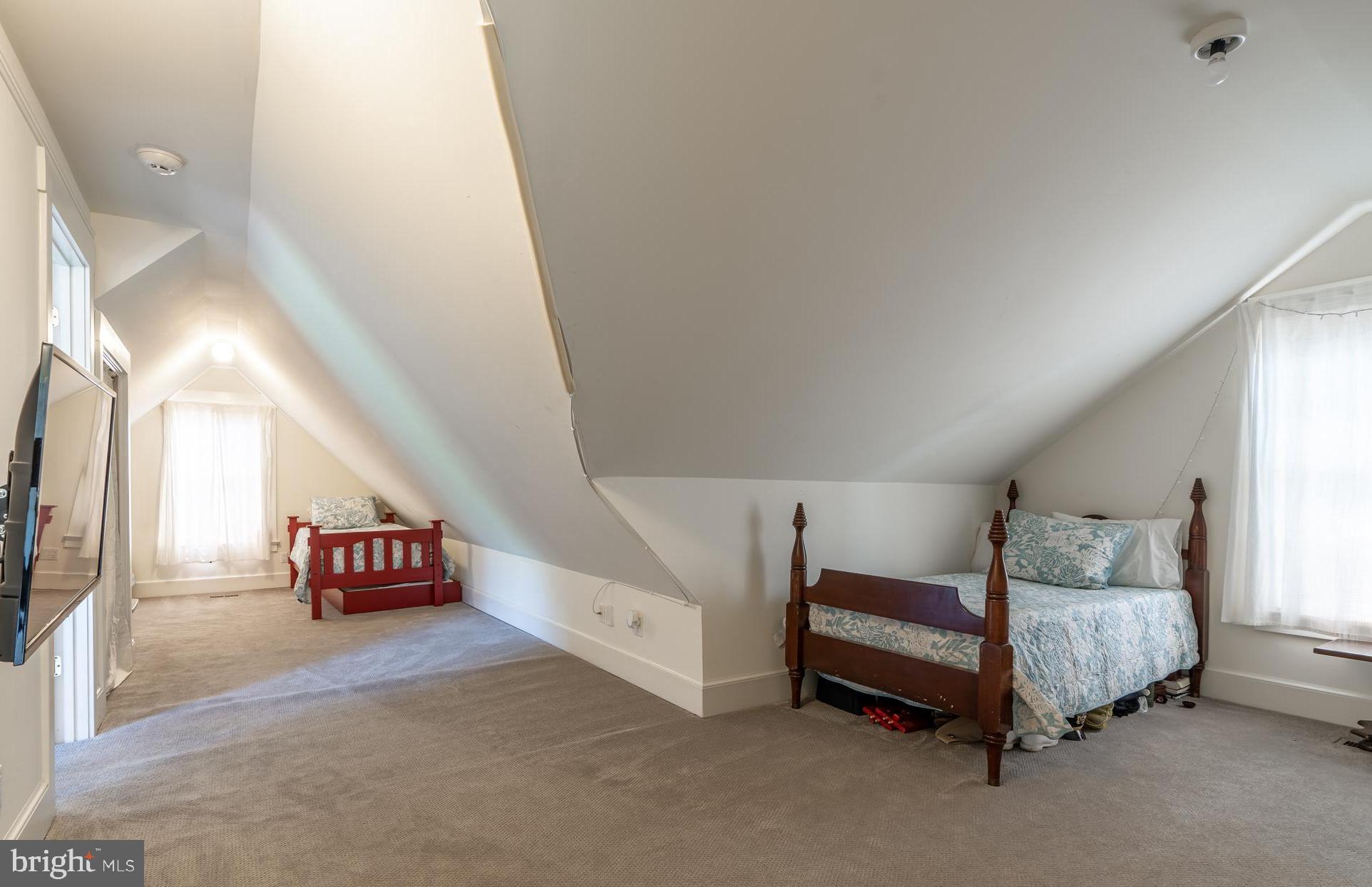 HISTORIC DISTRICT - Residential