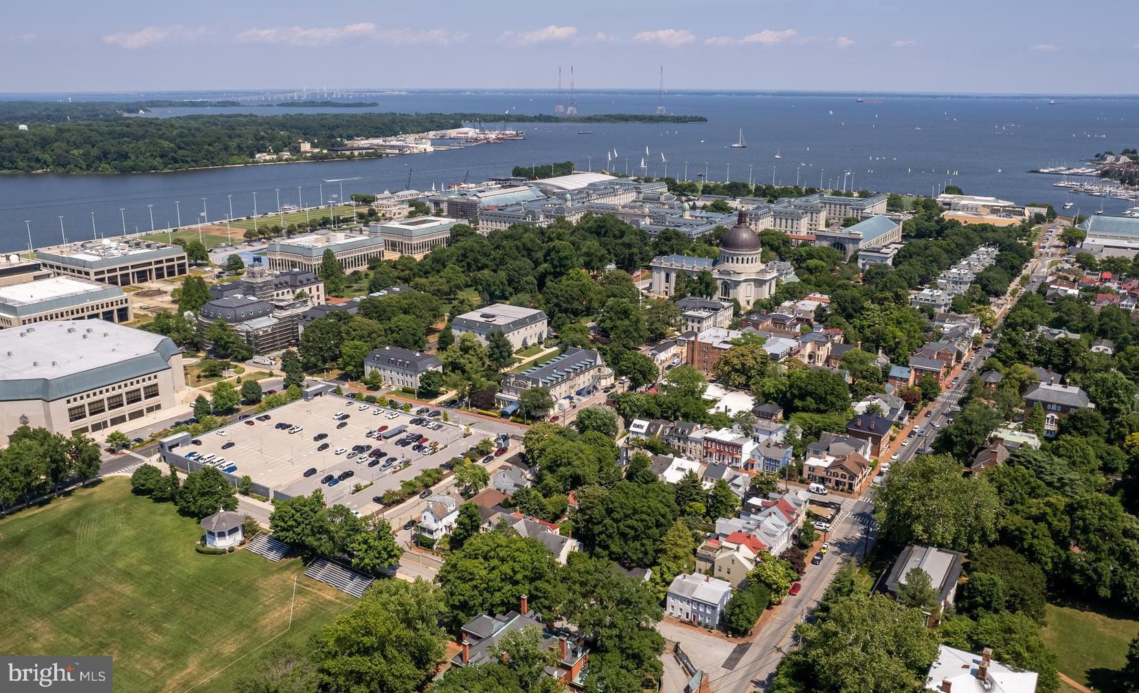 HISTORIC DISTRICT - Residential