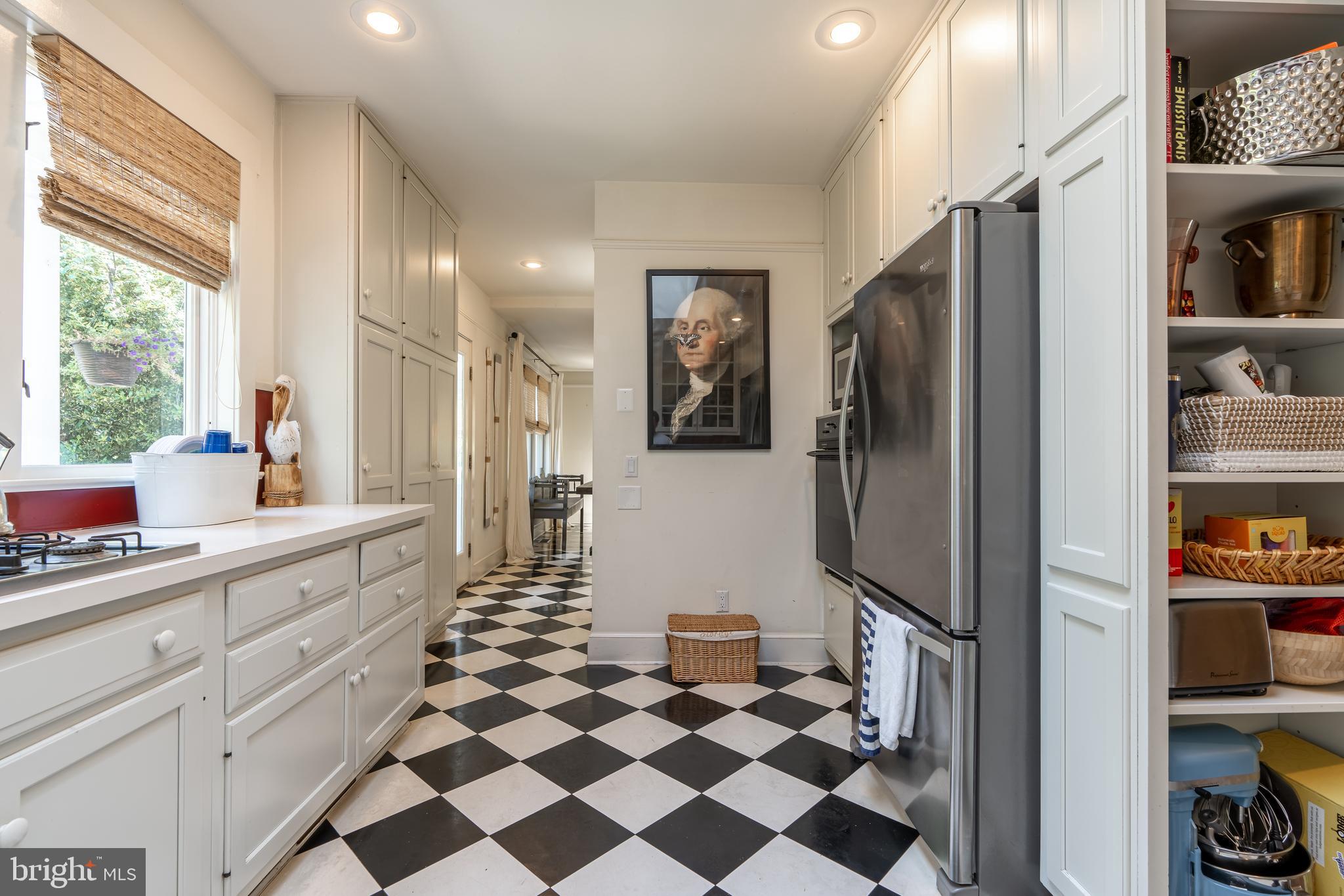 HISTORIC DISTRICT - Residential