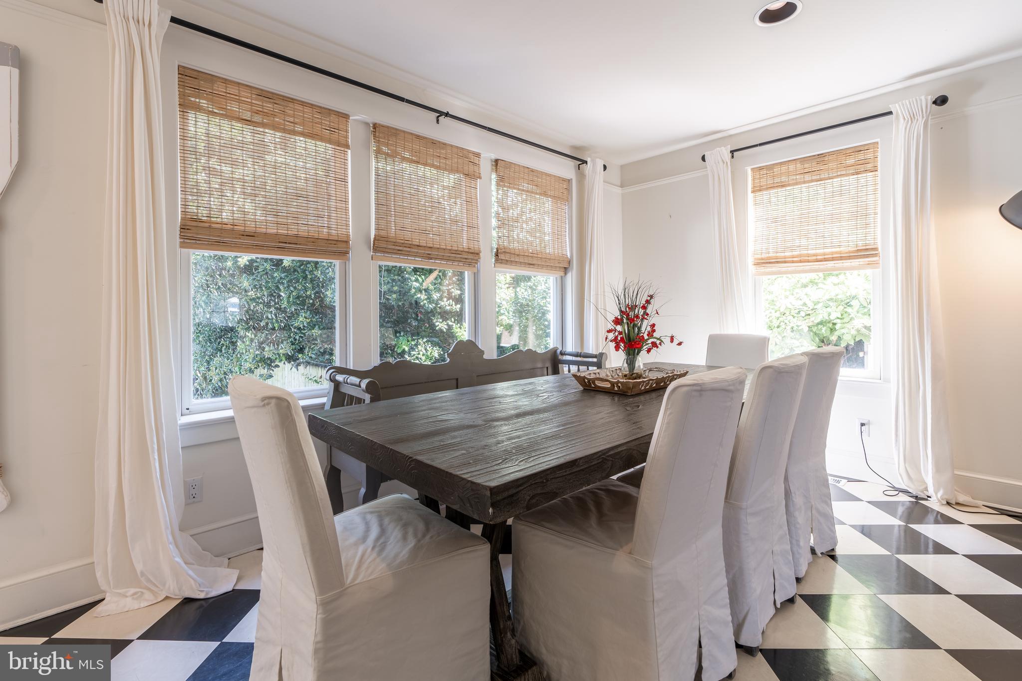 HISTORIC DISTRICT - Residential